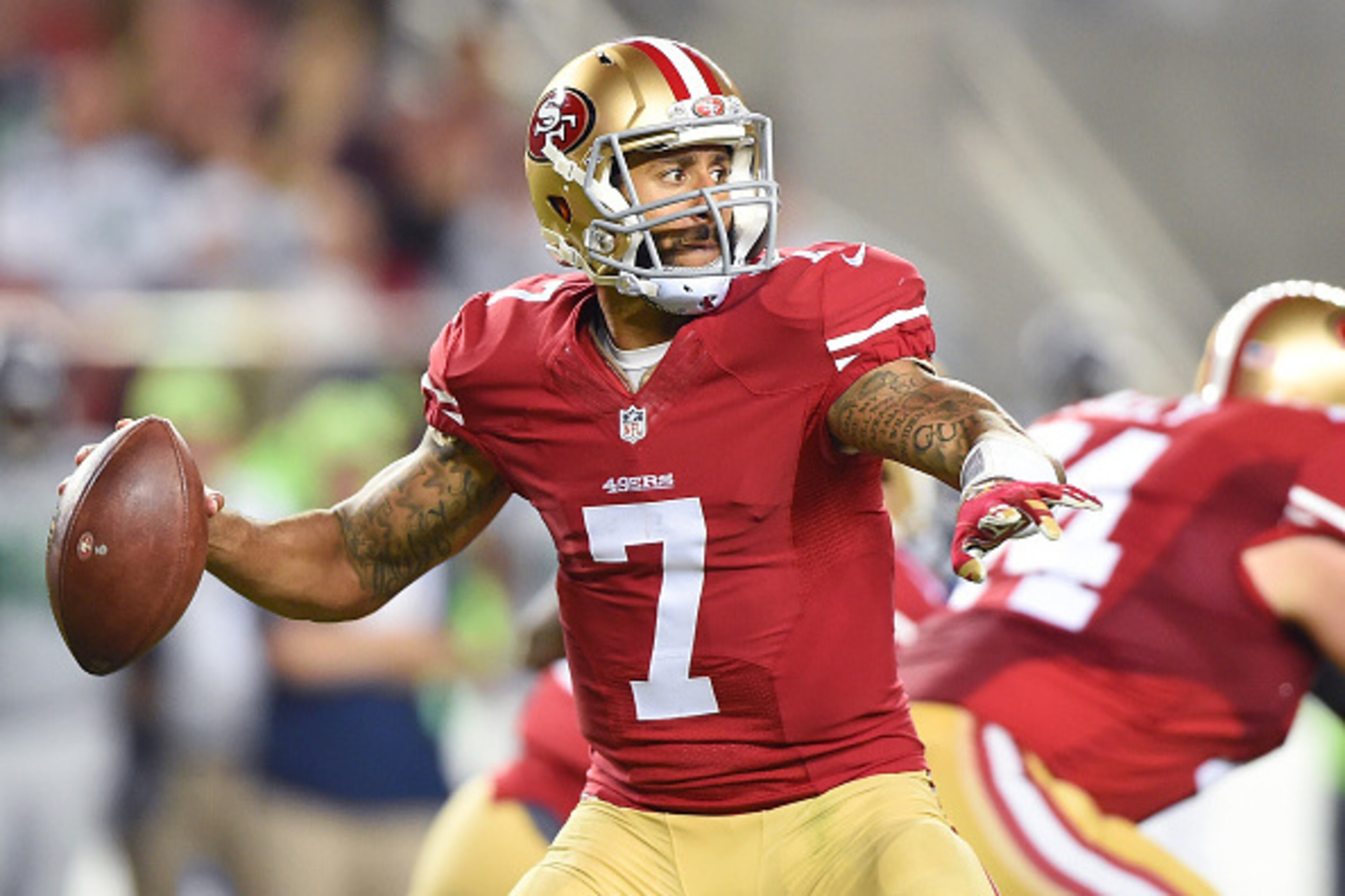 SANTA CLARA, CA - OCTOBER 22:  Colin Kaepernick #7 of the San Francisco 49ers looks to pass against the Seattle Seahawks during an NFL football game at Levi's Stadium on October 22, 2015 in Santa Clara, California.  (Photo by Thearon W. Henderson/Getty Im