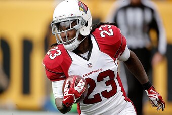 PITTSBURGH, PA - OCTOBER 18:  Chris Johnson #23 of the Arizona Cardinals carries the ball against the Pittsburgh Steelers at Heinz Field on October 18, 2015 in Pittsburgh, Pennsylvania.  (Photo by Gregory Shamus/Getty Images)