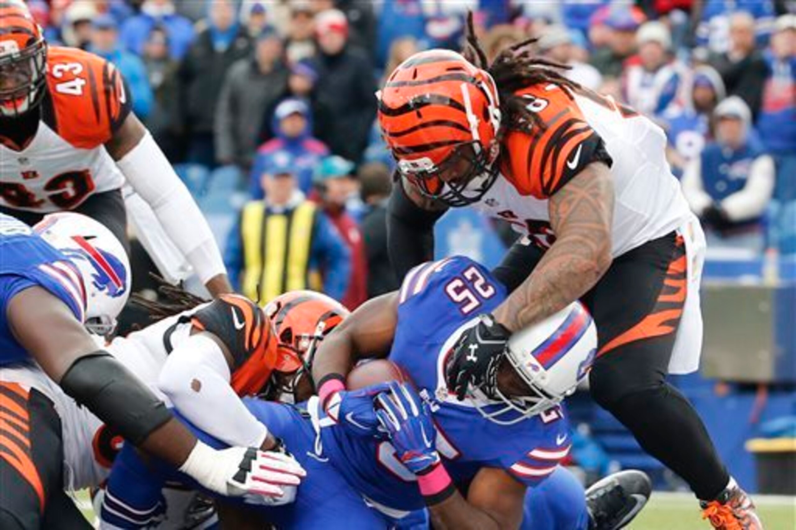 Rey Maualuga and the Bengals have to perform better against the rush.