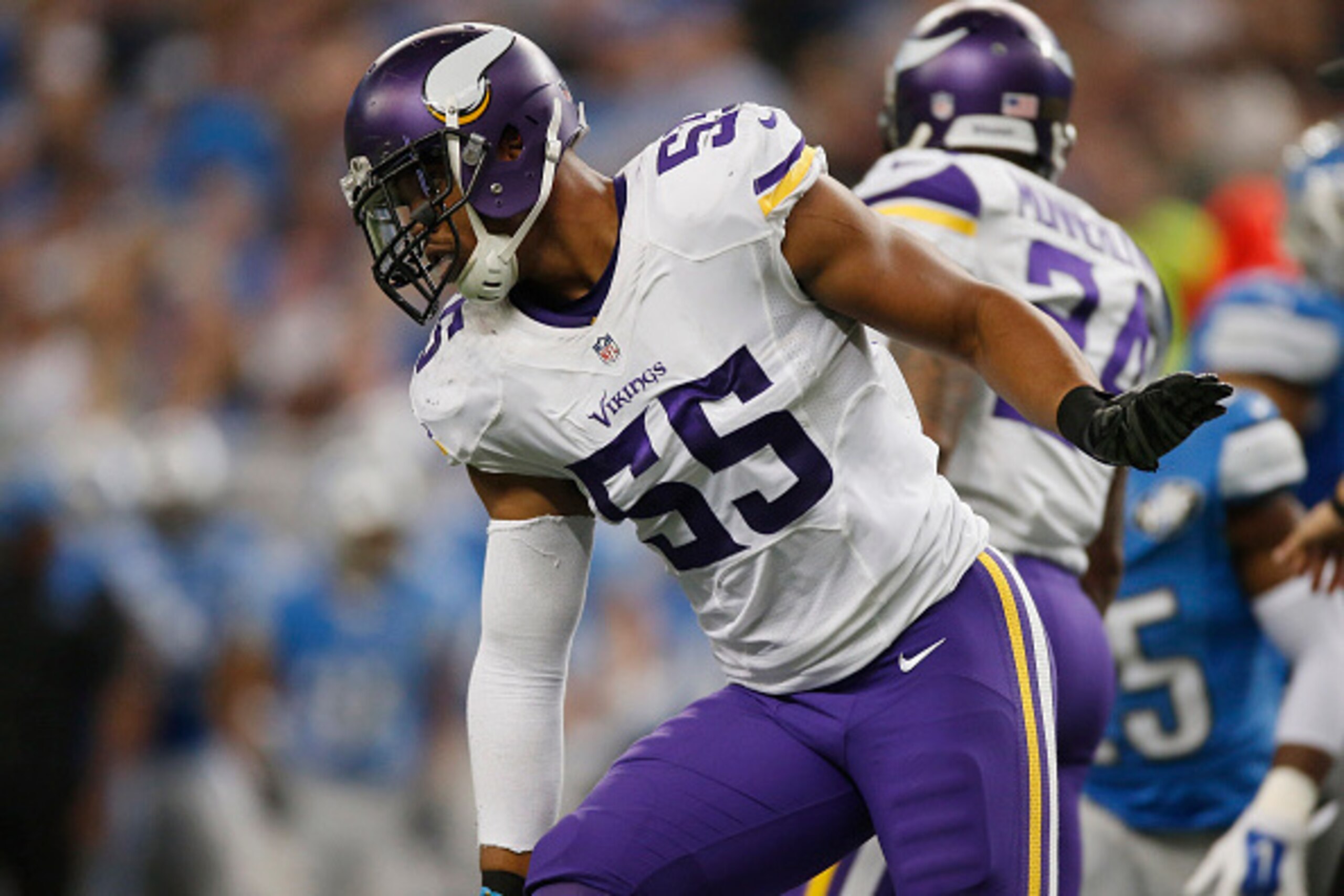 DETROIT, MI - OCTOBER 25: Anthony Barr #55 of the Minnesota Vikings celebrates a third quarter sack while playing the Detroit Lions at Ford Field on October 25, 2015 in Detroit, Michigan. Minnesota won the game 28-19. (Photo by Gregory Shamus/Getty Images