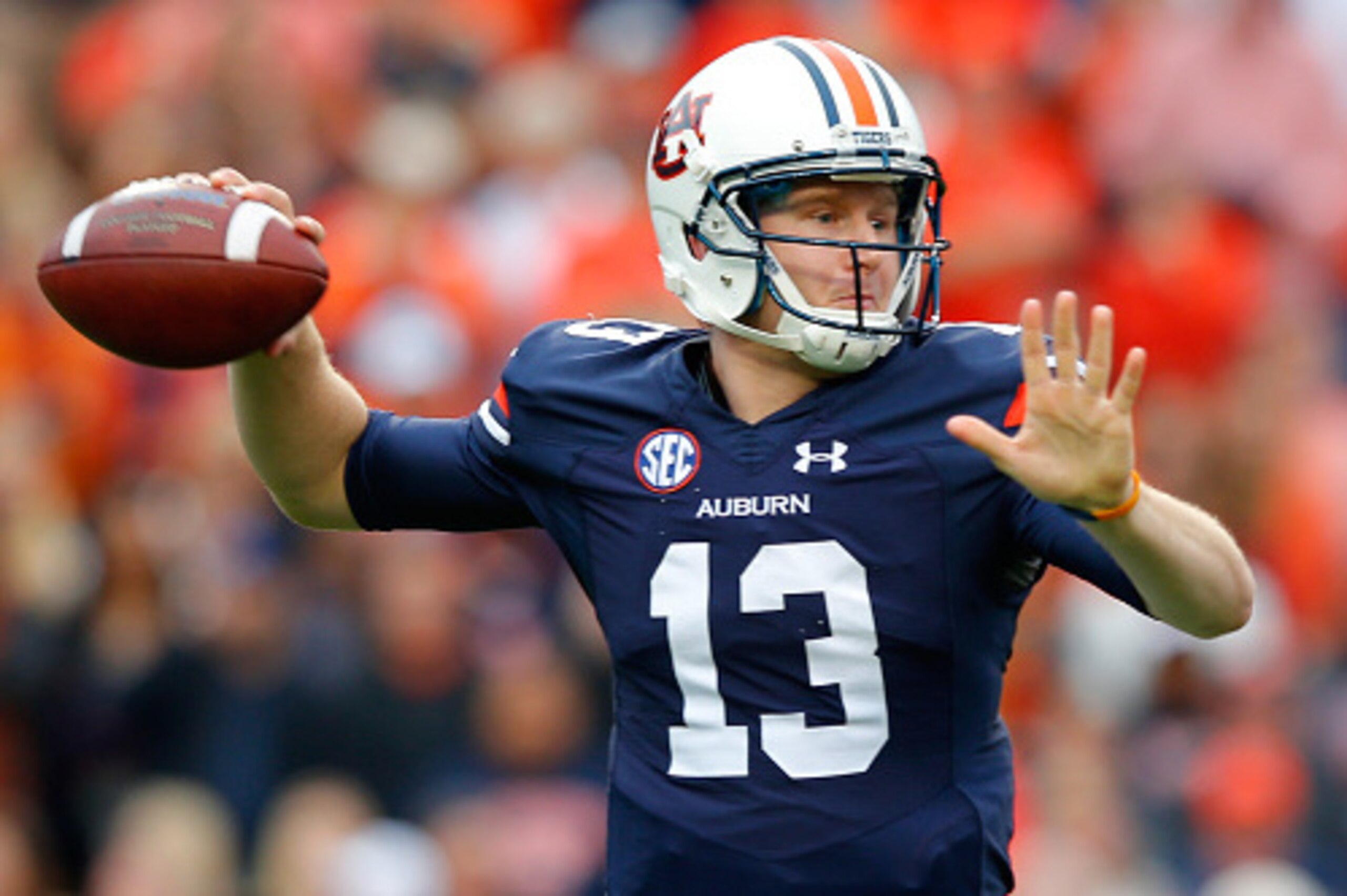 AUBURN, AL - OCTOBER 31:  Sean White #13 of the Auburn Tigers looks to pass against the Mississippi Rebels at Jordan-Hare Stadium on October 31, 2015 in Auburn, Alabama.  (Photo by Kevin C. Cox/Getty Images)