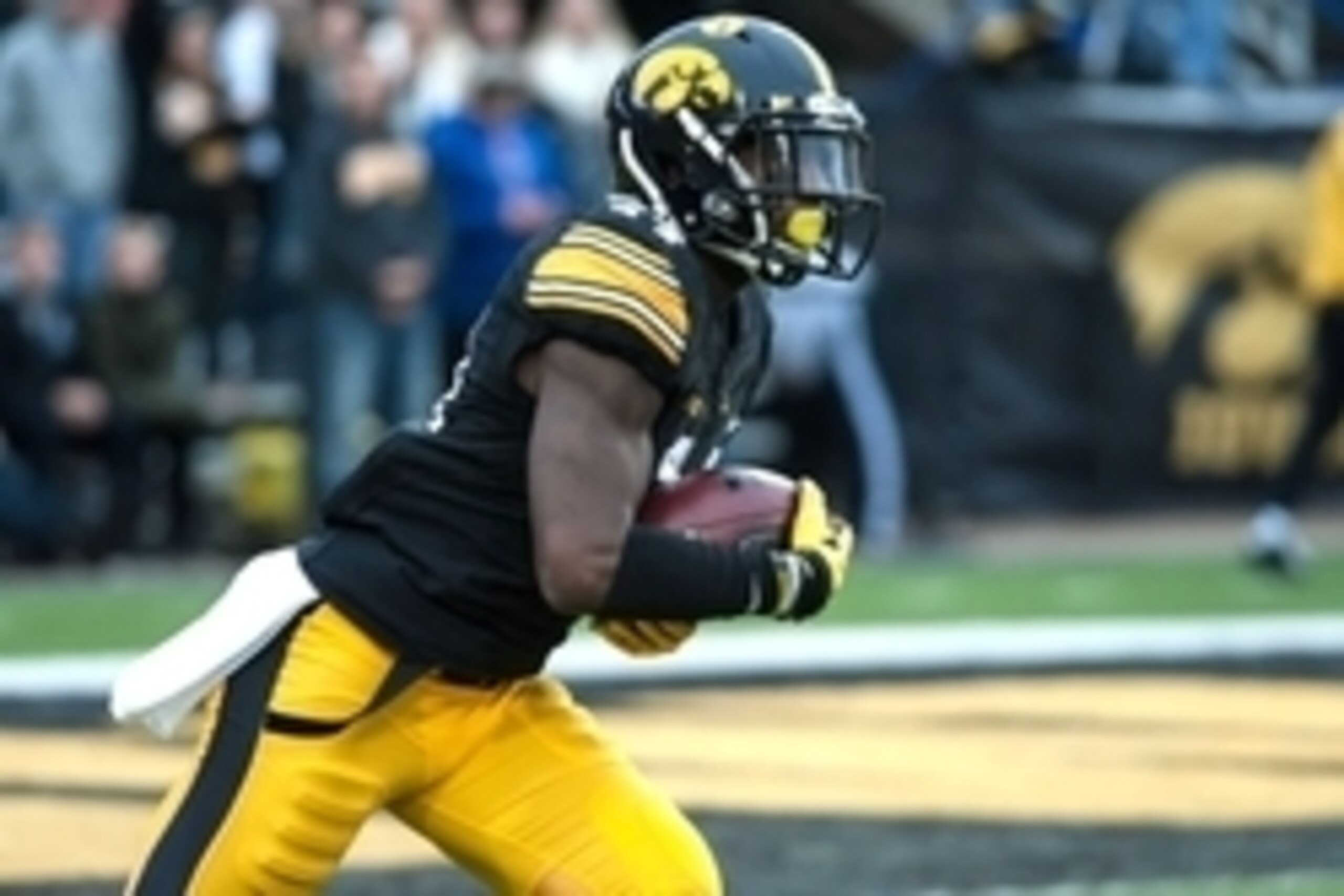 Oct 31, 2015; Iowa City, IA, USA; Iowa Hawkeyes defensive back Desmond King (14) returns the opening kickoff against the Maryland Terrapins during the first quarter at Kinnick Stadium. Mandatory Credit: Jeffrey Becker-USA TODAY Sports