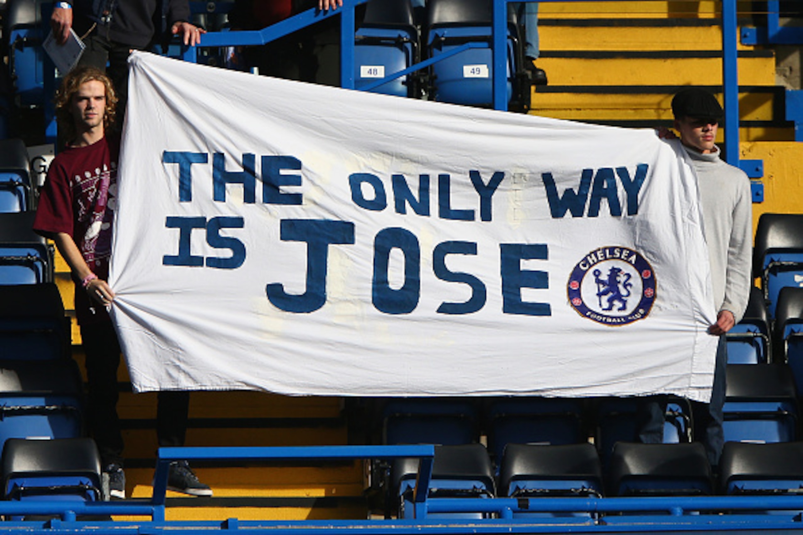 LONDON, ENGLAND - OCTOBER 31:  Chelsea fans hold a banner to show their faith to Jose Mourinho prior to the Barclays Premier League match between Chelsea and Liverpool at Stamford Bridge on October 31, 2015 in London, England.  (Photo by Ian Walton/Getty 