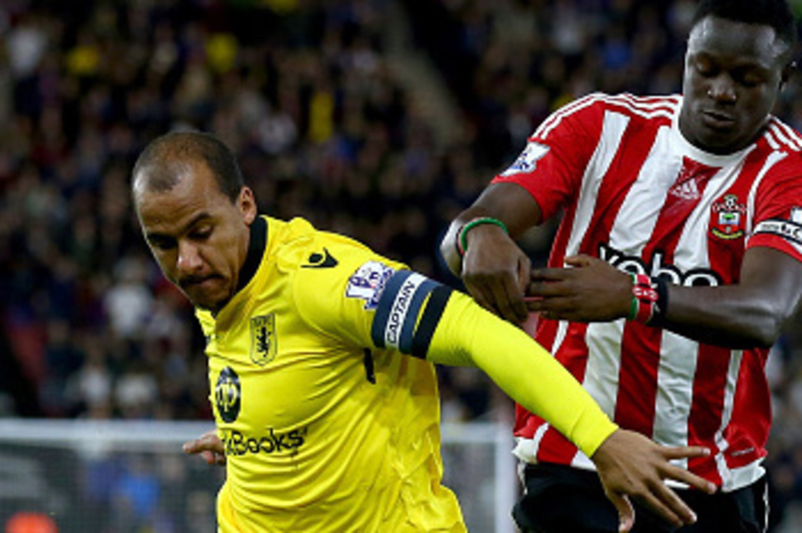 SOUTHAMPTON, ENGLAND - OCTOBER 28:  Gabriel Agbonlahor of Aston Villa is challenged by Victor Wanyama of Southampton during the Capital One Cup Fourth Round match between Southampton and Aston Villa at St Mary's Stadium on October 28, 2015 in Southampton,