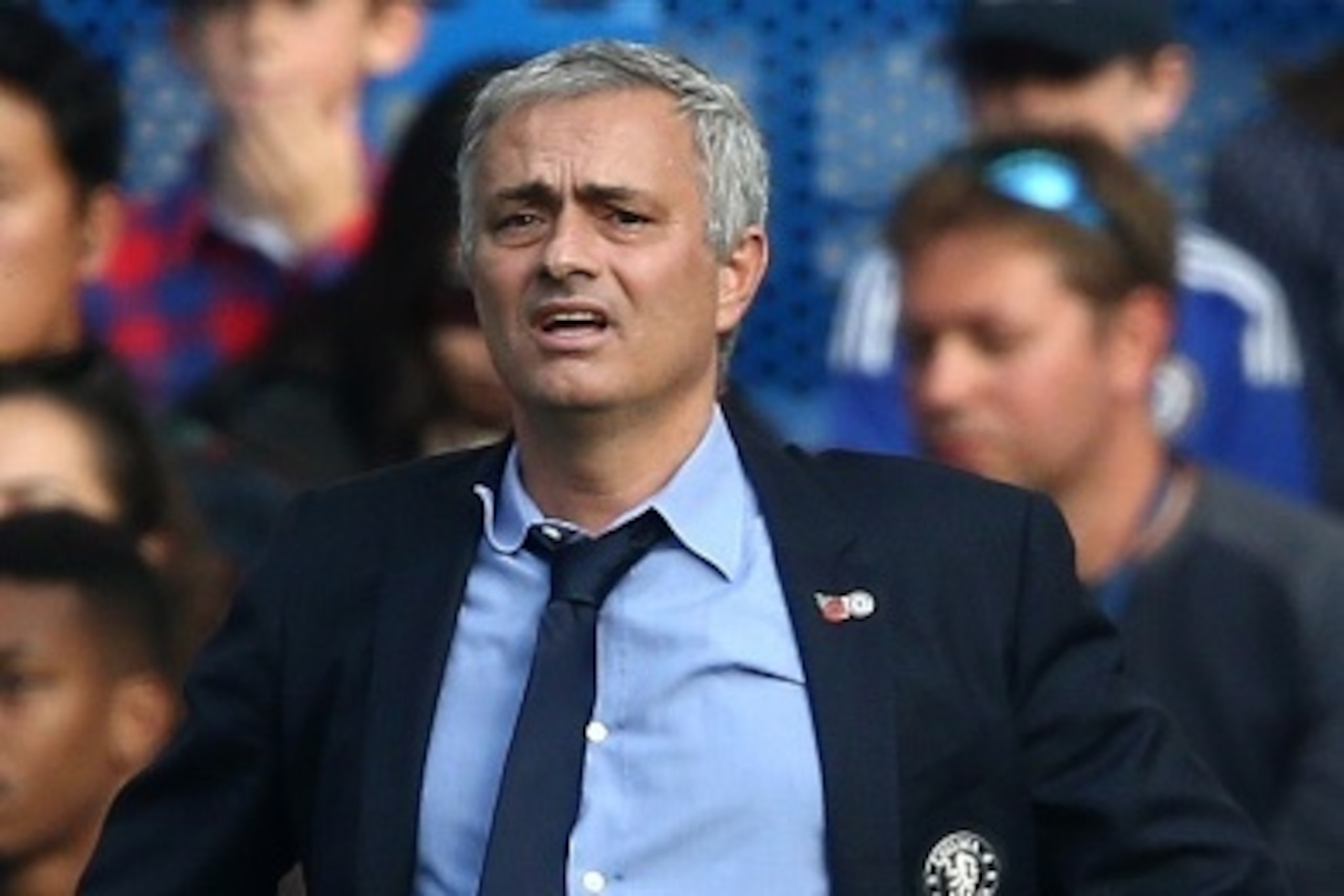 Chelsea's Portuguese manager Jose Mourinho gestures during the English Premier League football match between Chelsea and Liverpool at Stamford Bridge in London on October 31, 2015. Liverpool won the game 3-1. AFP PHOTO / JUSTIN TALLIS 

RESTRICTED TO EDIT
