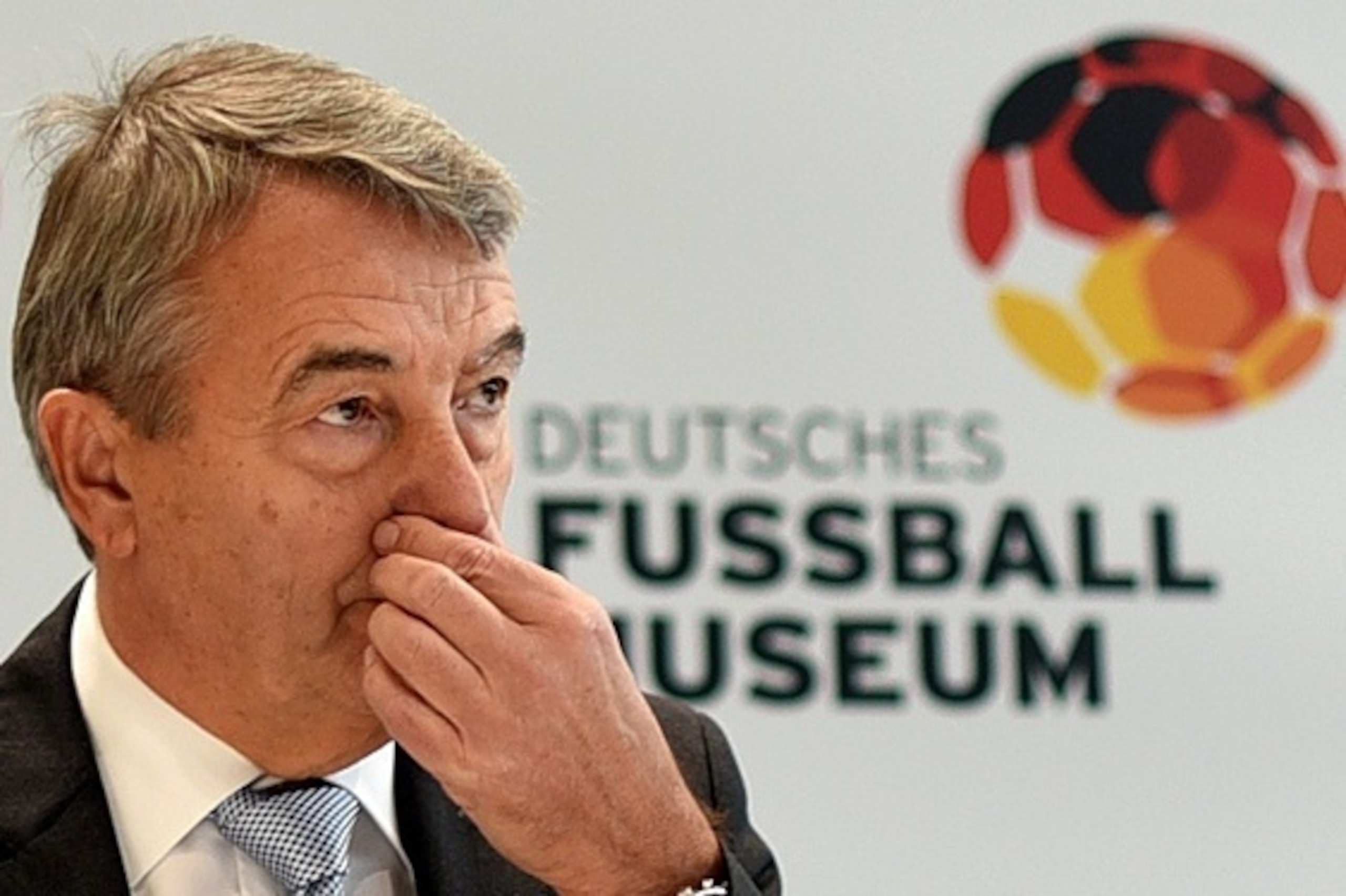 Wolfgang Niersbach, President of the German Football Federation (DFB) attends the Media Day of of the new German Football Museum in Dortmund, western Germany on October 19, 2015.   AFP PHOTO / PATRIK STOLLARZ        (Photo credit should read PATRIK STOLLA