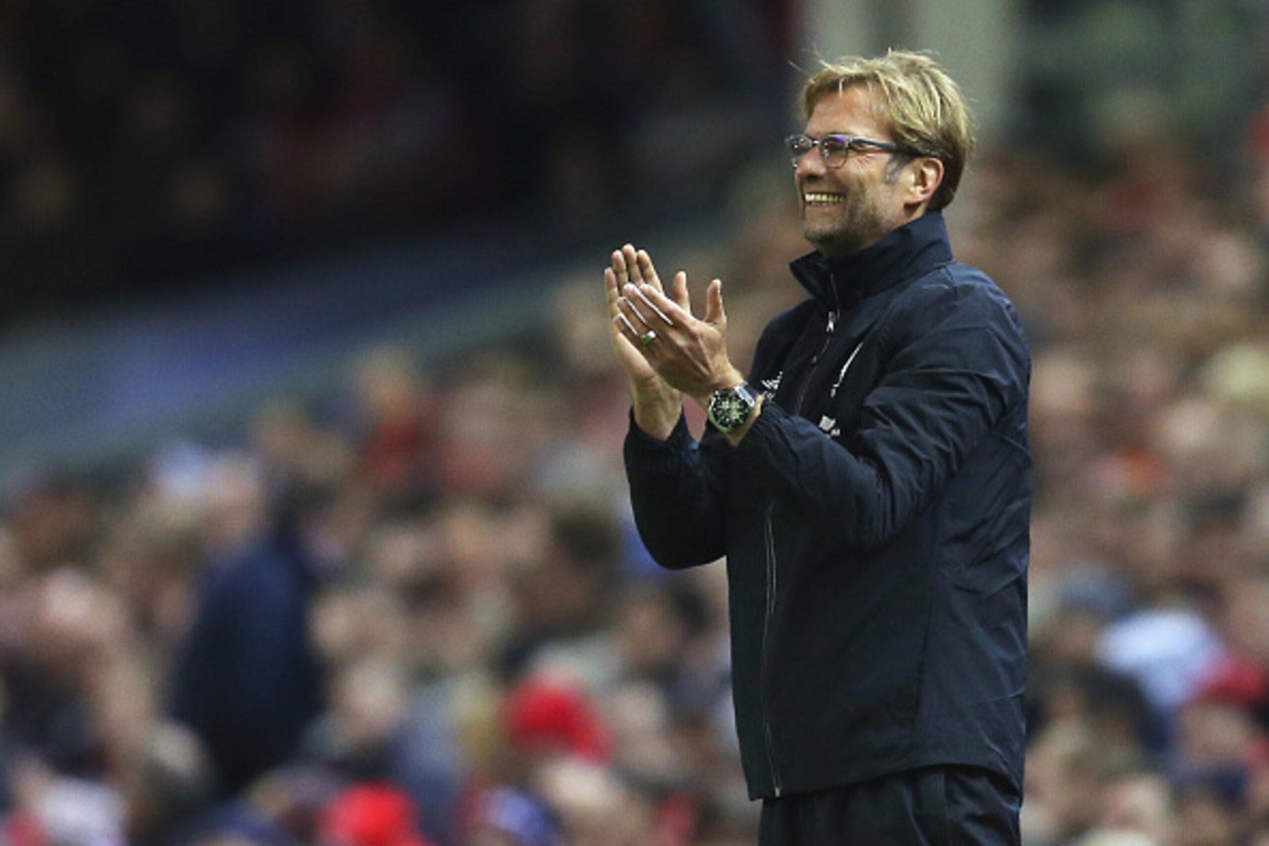 LIVERPOOL, ENGLAND - OCTOBER 28:  Jurgen Klopp, manager of Liverpool applauds during the Capital One Cup Fourth Round match between Liverpool and AFC Bournemouth at Anfield on October 28, 2015 in Liverpool, England.  (Photo by Chris Brunskill/Getty Images
