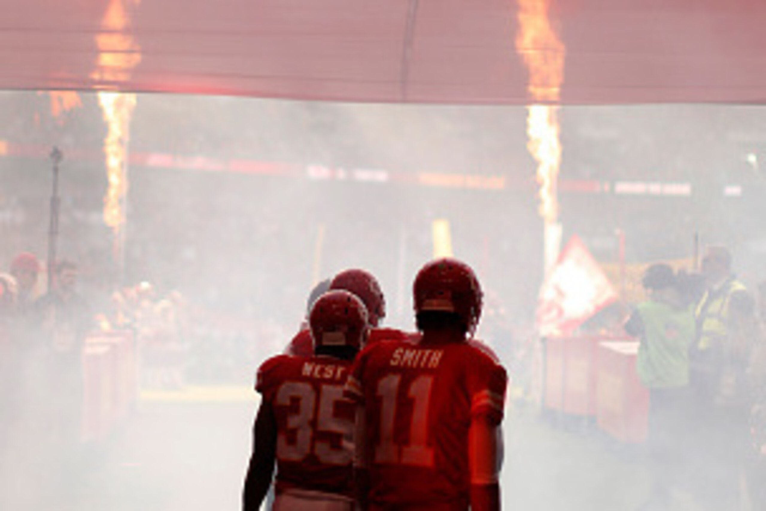 LONDON, ENGLAND - NOVEMBER 01: Kansas City Chiefs players wait to go onto the pitch during the NFL game between Kansas City Chiefs and Detroit Lions at Wembley Stadium on November 01, 2015 in London, England. (Photo by Alan Crowhurst/Getty Images)
