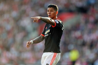 SOUTHAMPTON, ENGLAND - SEPTEMBER 20:  Marcos Rojo of Manchester United during the Barclays Premier League match at St Mary's stadium between Southampton and Manchester United on September 20, 2015 in Southampton, United Kingdom.  (Photo by Catherine Ivill