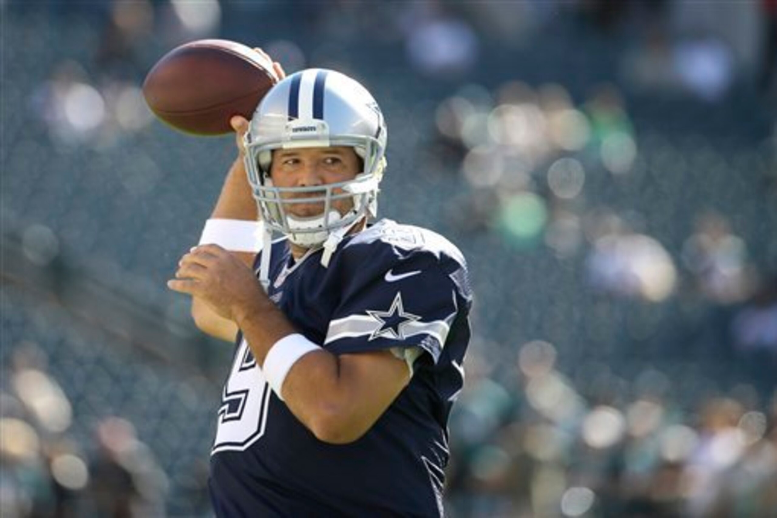 The Eagles game would've been a good time for Tony Romo to return, but the Cowboys will have to wait a couple more weeks.