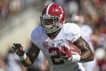 Oct 17, 2015; College Station, TX, USA; Alabama Crimson Tide running back Derrick Henry (2) rushes during the first quarter against the Texas A&M Aggies at Kyle Field. Mandatory Credit: Troy Taormina-USA TODAY Sports