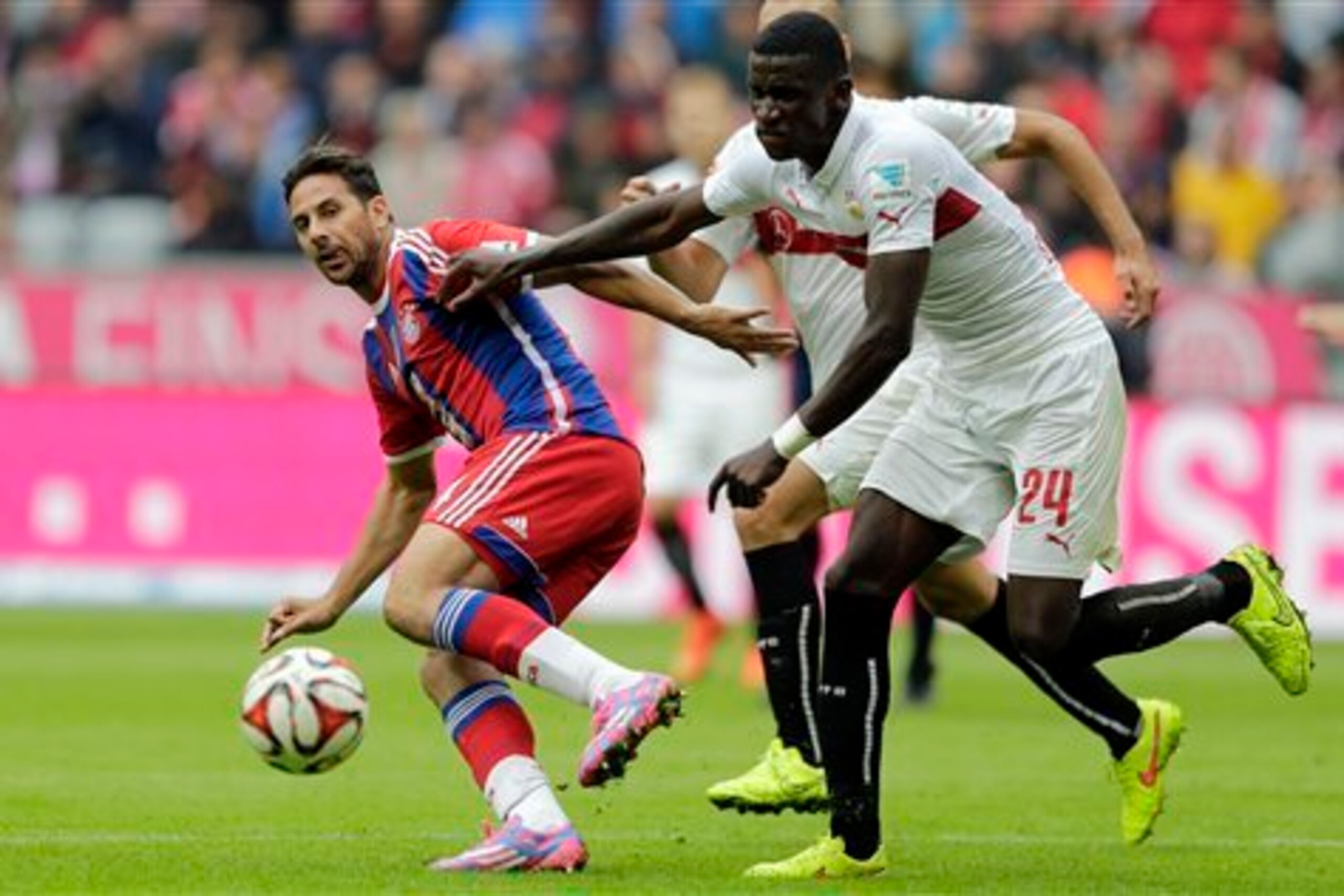 The two sides have changed since their last encounter, with Claudio Pizarro (left) and Antonio Rudiger (right), having moved on.