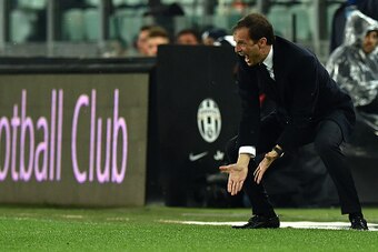 TURIN, ITALY - APRIL 04:  Juventus FC head coach Massimiliano Allegri reacts during the Serie A match between Juventus FC and Empoli FC at Juventus Arena on April 4, 2015 in Turin, Italy.  (Photo by Valerio Pennicino/Getty Images)