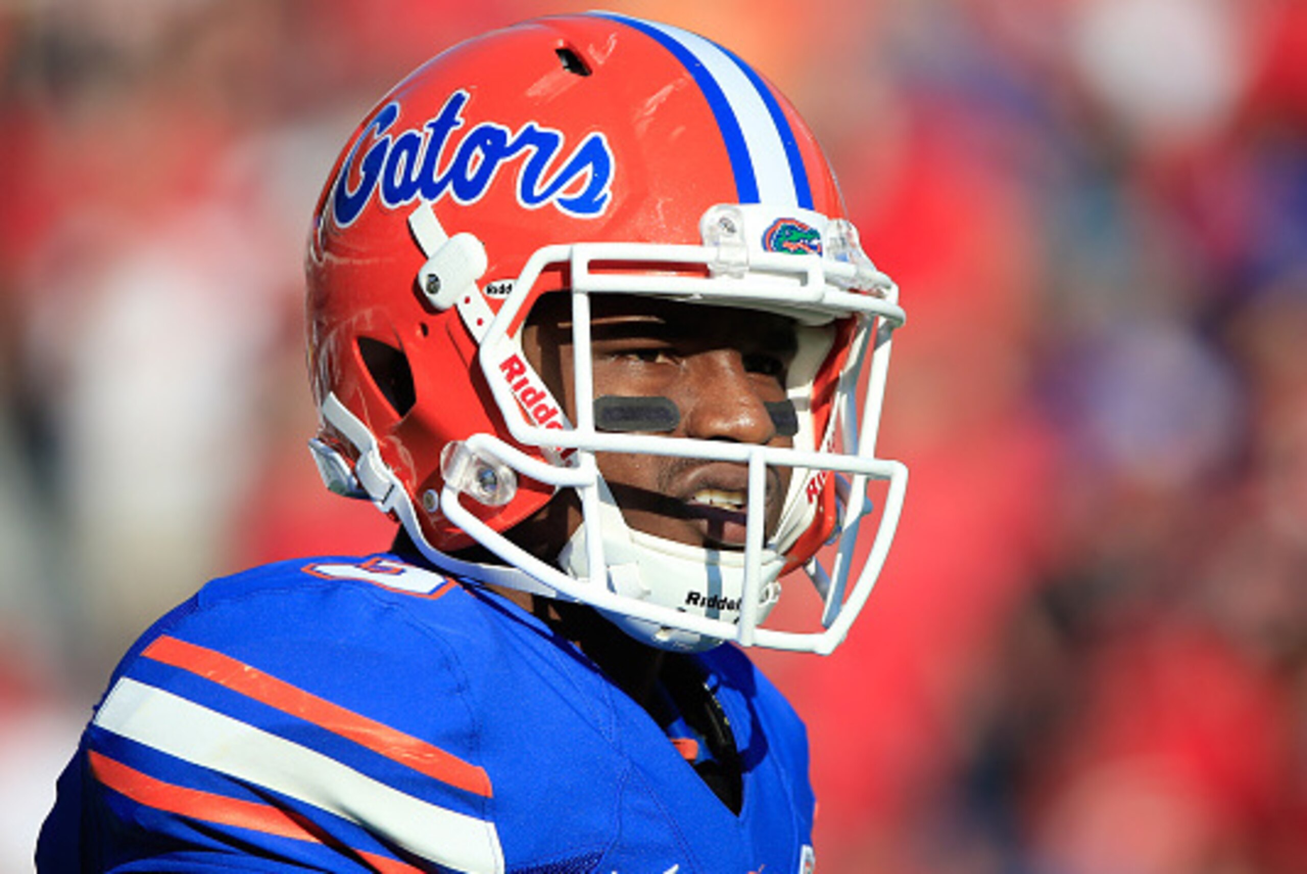 JACKSONVILLE, FL - OCTOBER 31:  Treon Harris #3 of the Florida Gators looks to the sidelines during the game against the Georgia Bulldogs at EverBank Field on October 31, 2015 in Jacksonville, Florida.  (Photo by Sam Greenwood/Getty Images)