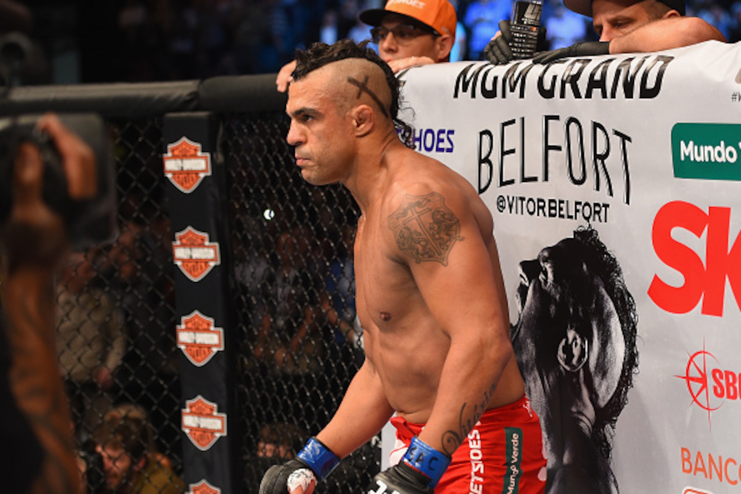 LAS VEGAS, NV - MAY 23:  Vitor Belfort of Brazil prepares to face Chris Weidman in their UFC middleweight championship bout during the UFC 187 event at the MGM Grand Garden Arena on May 23, 2015 in Las Vegas, Nevada.  (Photo by Josh Hedges/Zuffa LLC/Zuffa