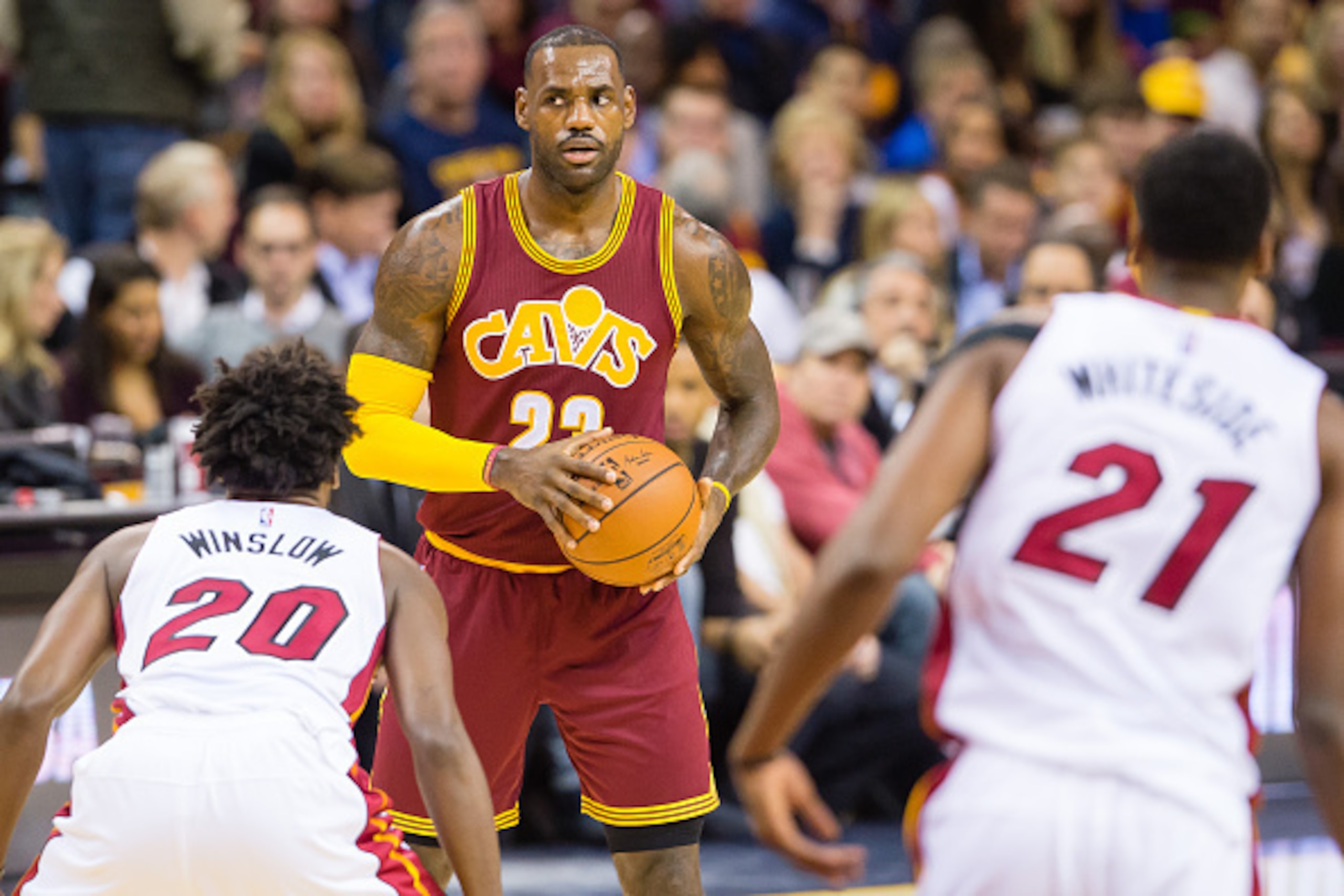 CLEVELAND, OH - OCTOBER 30: LeBron James #23 of the Cleveland Cavaliers looks for a pass during the first half against the Miami Heat at Quicken Loans Arena on October 30, 2015 in Cleveland, Ohio. NOTE TO USER: User expressly acknowledges and agrees that,