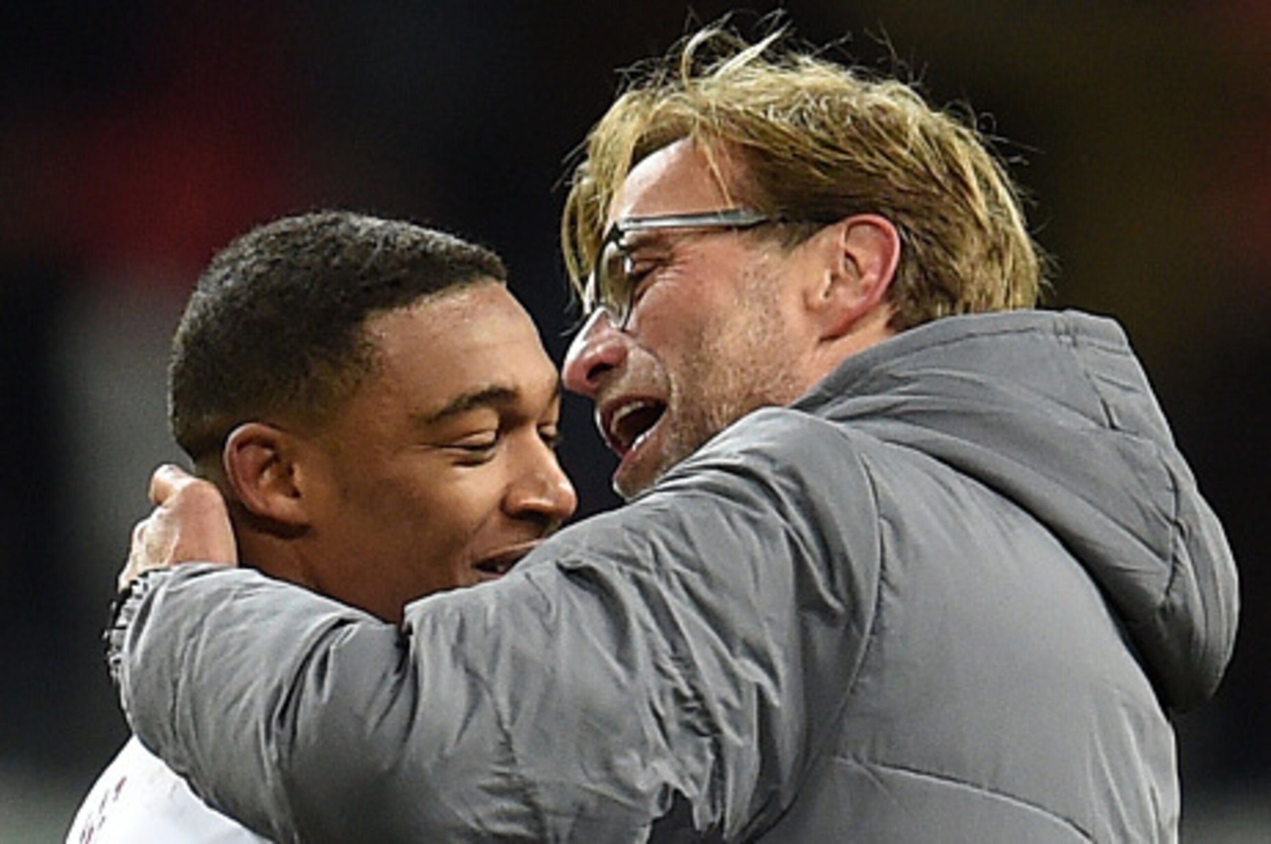 KAZAN, RUSSIA - NOVEMBER 05: Head coach Jurgen Klopp (R) and Jordon Ibe of Liverpool FC celebrate after their victory over FC Rubin Kazan in the UEFA Europa League group B match between FC Rubin Kazan and Liverpool FC at the Kazan Arena Stadium on Novembe KAZAN, RUSSIA - NOVEMBER 05: Head coach Jurgen Klopp (R) and Jordon Ibe of Liverpool FC celebrate after their victory over FC Rubin Kazan in the UEFA Europa League group B match between FC Rubin Kazan and Liverpool FC at the Kazan Arena Stadium on Novembe