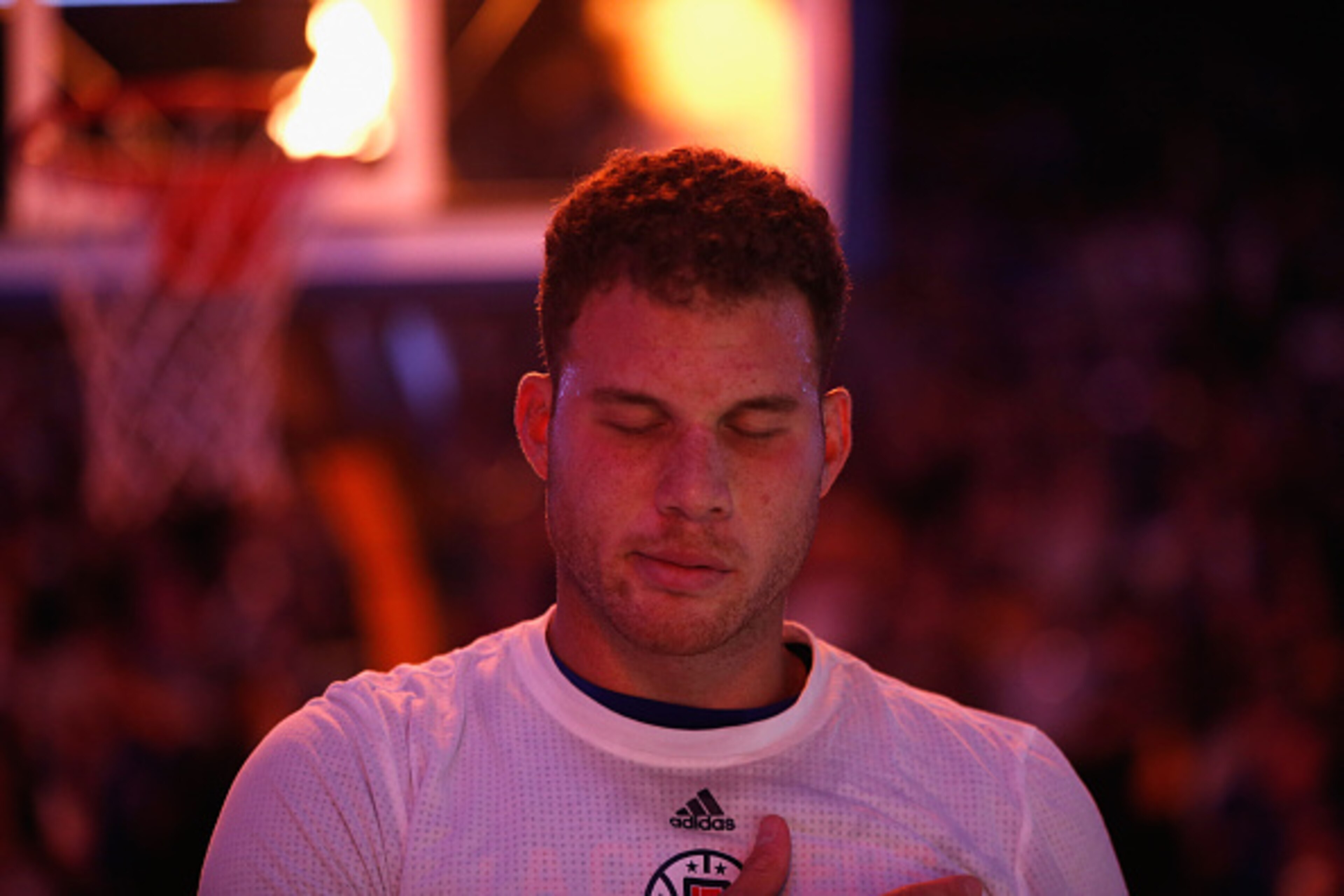 OAKLAND, CA - NOVEMBER 04:  Blake Griffin #32 of the Los Angeles Clippers stands for the National Anthem before their game against the Golden State Warriors at ORACLE Arena on November 4, 2015 in Oakland, California. NOTE TO USER: User expressly acknowled