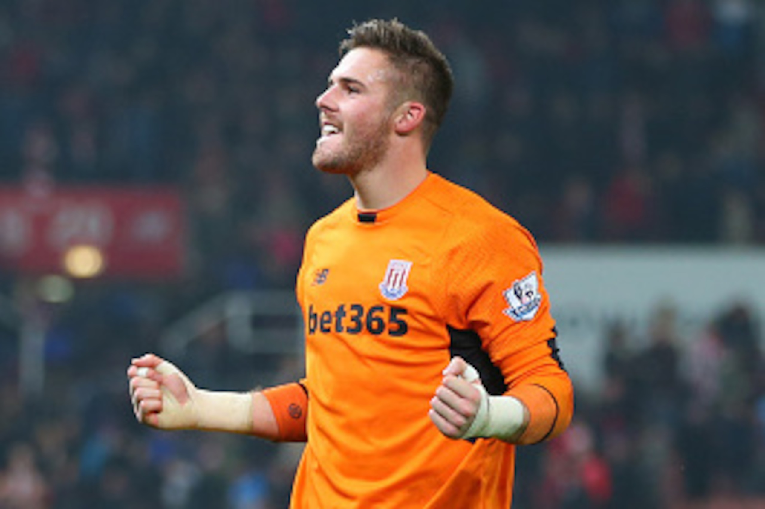 STOKE ON TRENT, ENGLAND - OCTOBER 27: Jack Butland of Stoke City celebrates after the Capital One Cup Fourth Round match between Stoke City and Chelsea at Britannia Stadium on October 27, 2015 in Stoke on Trent, England. (Photo by Catherine Ivill - AMA/ STOKE ON TRENT, ENGLAND - OCTOBER 27: Jack Butland of Stoke City celebrates after the Capital One Cup Fourth Round match between Stoke City and Chelsea at Britannia Stadium on October 27, 2015 in Stoke on Trent, England. (Photo by Catherine Ivill - AMA/
