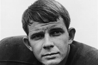 Kenny Stabler had a love affair with the University of Alabama that continued long after his playing days.