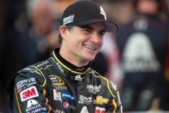 Nov 6, 2015; Ft. Worth, TX, USA; Sprint Cup Series driver Jeff Gordon (24) during qualifying for the AAA Texas 500 at Texas Motor Speedway. Mandatory Credit: Jerome Miron-USA TODAY Sports