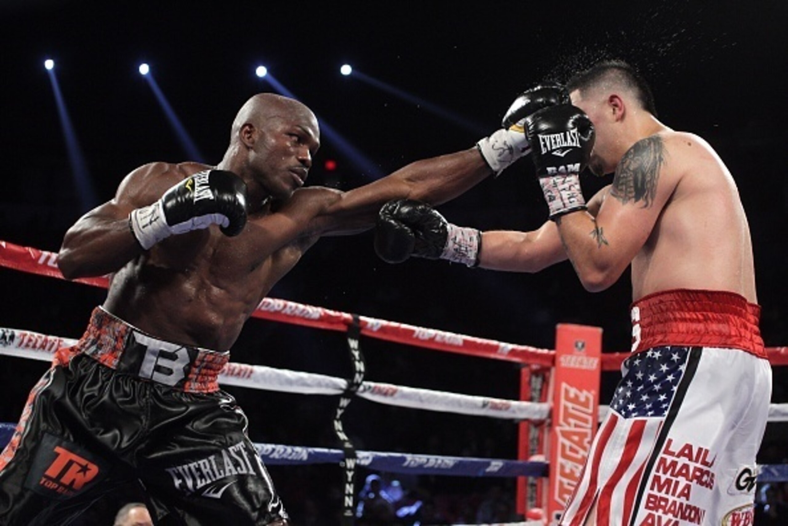 WBO Welterweight Champion Timothy Bradley (L) extends a right against challenger Brandon Rios (R) at the Thomas & Mack Center on November 7, 2015 in Las Vegas, Nevada. Bradley retained his welterweight title by technical knockout at 2:49 of the ninth rou WBO Welterweight Champion Timothy Bradley (L) extends a right against challenger Brandon Rios (R) at the Thomas & Mack Center on November 7, 2015 in Las Vegas, Nevada. Bradley retained his welterweight title by technical knockout at 2:49 of the ninth rou
