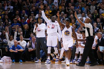 OAKLAND, CA - NOVEMBER 09:  Harrison Barnes #40 of the Golden State Warriors reacts after making a three-point basket against the Detroit Pistons at ORACLE Arena on November 9, 2015 in Oakland, California.  NOTE TO USER: User expressly acknowledges and ag