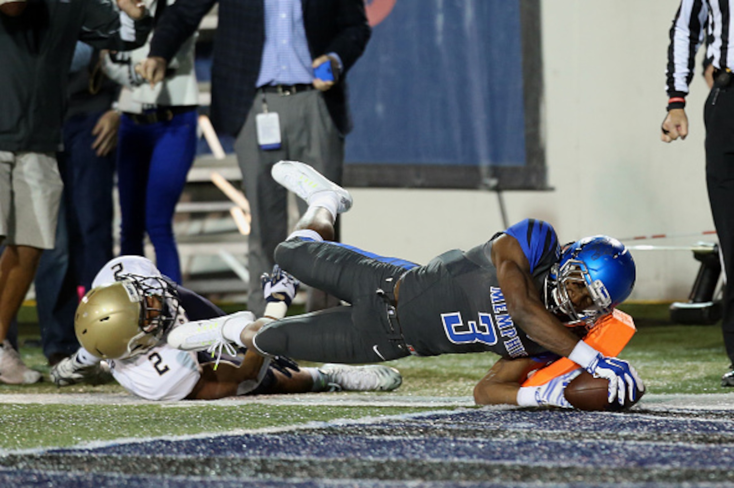 MEMPHIS, TN - NOVEMBER 7:  Anthony Miller #3 of the Memphis Tigers dives into the end zone for a touchdown against Lorentez Barbour #2 of the Navy Midshipmenon November 7, 2015 at Liberty Bowl Memorial Stadium in Memphis, Tennessee. (Photo by Joe Murphy/G