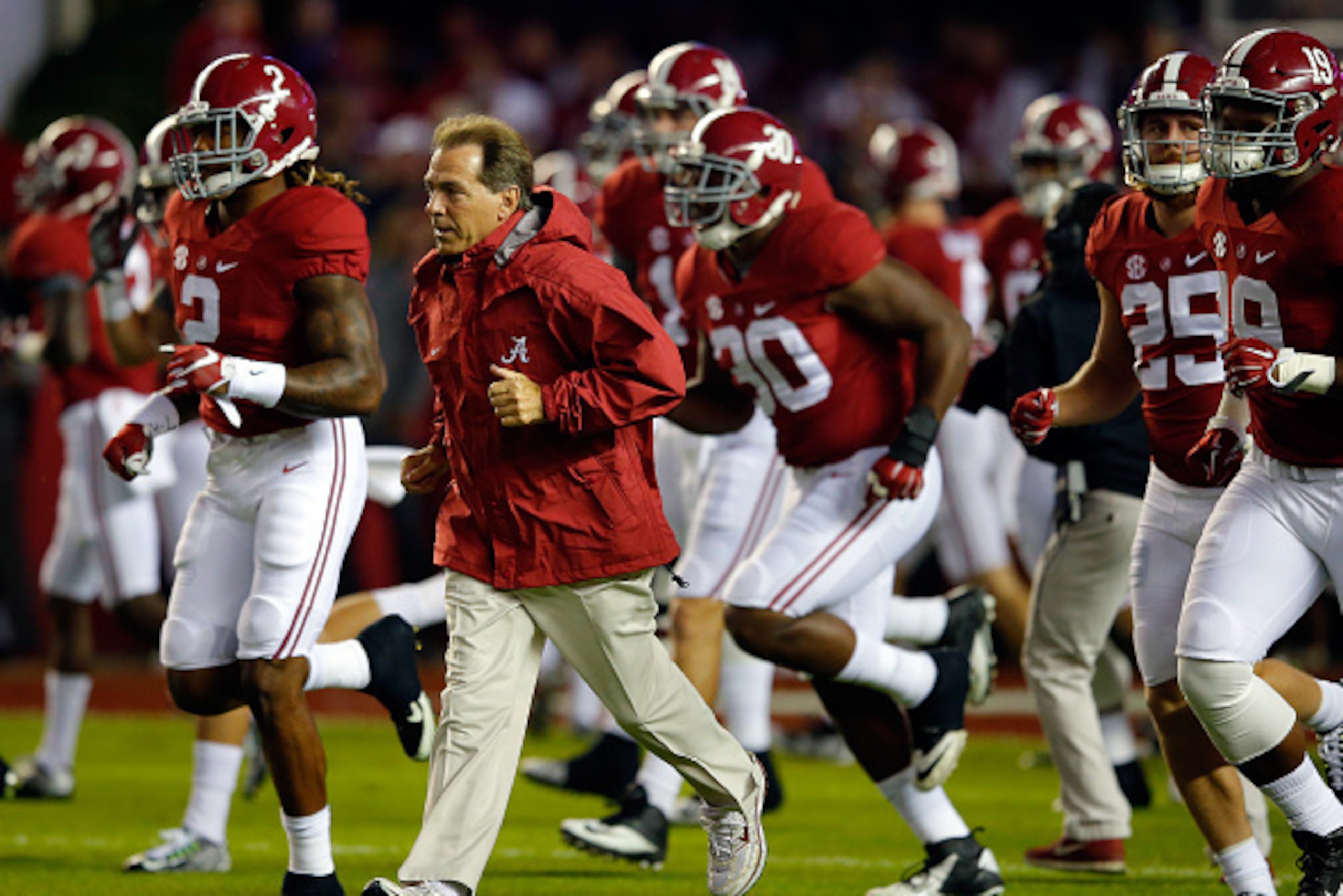 TUSCALOOSA, AL - NOVEMBER 07:  Nick Saban, head coach of the Alabama Crimson Tide, runs onto the field before playing against the LSU Tigers at Bryant-Denny Stadium on November 7, 2015 in Tuscaloosa, Alabama.  (Photo by Kevin C. Cox/Getty Images)