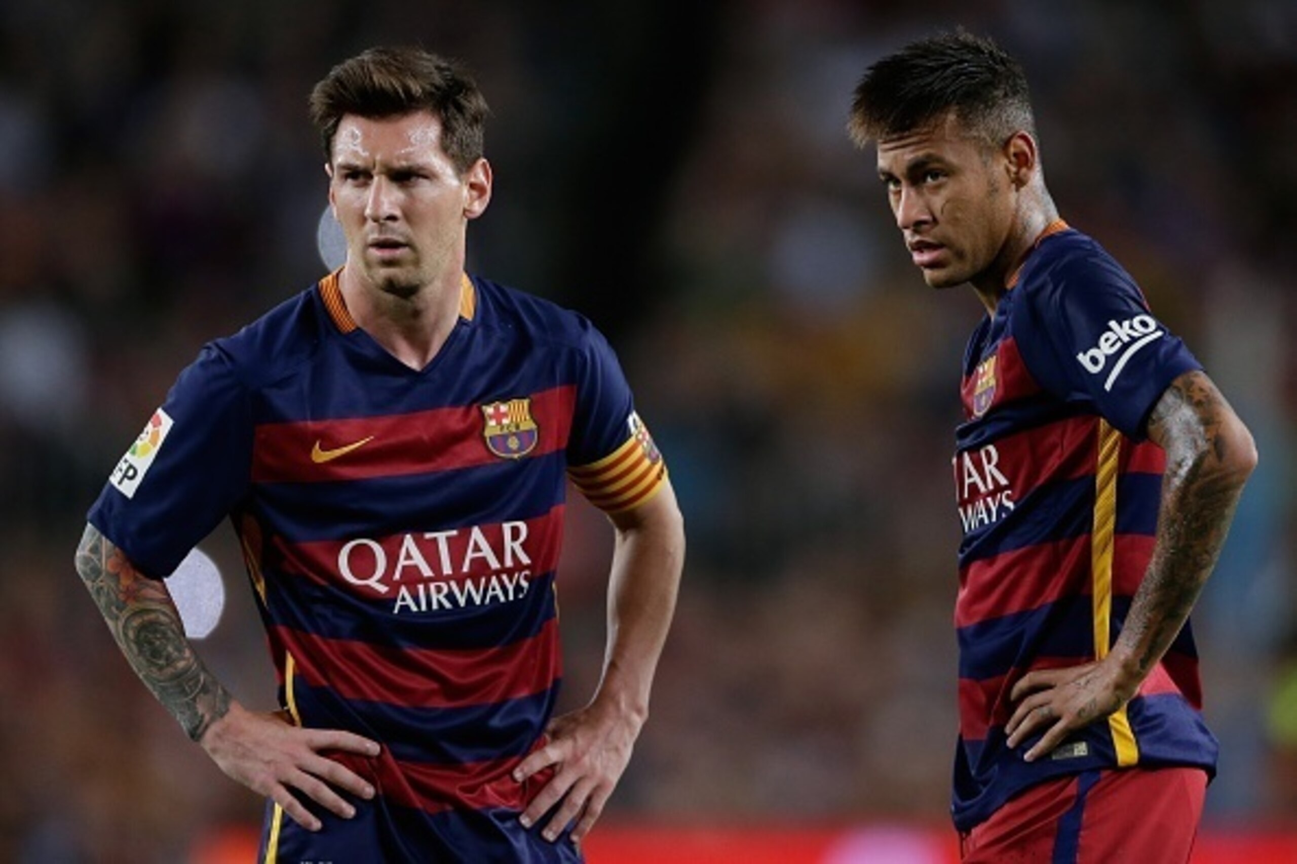 (L-R) Lionel Messi of FC Barcelona, Neymar da Silva Santos Junior of FC Barcelona during the Primera Division match between FC Barcelona and Levante UD on September 20, 2015 at Camp Nou stadium in Barcelona, Spain.(Photo by VI Images via Getty Images) (L-R) Lionel Messi of FC Barcelona, Neymar da Silva Santos Junior of FC Barcelona during the Primera Division match between FC Barcelona and Levante UD on September 20, 2015 at Camp Nou stadium in Barcelona, Spain.(Photo by VI Images via Getty Images)