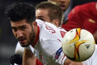 Liverpool's German midfielder Emre Can eyes the ball during the UEFA Europa League group B football match between FC Rubin Kazan and Liverpool FC in Kazan on November 5, 2015. AFP PHOTO / KIRILL KUDRYAVTSEV        (Photo credit should read KIRILL KUDRYAVT