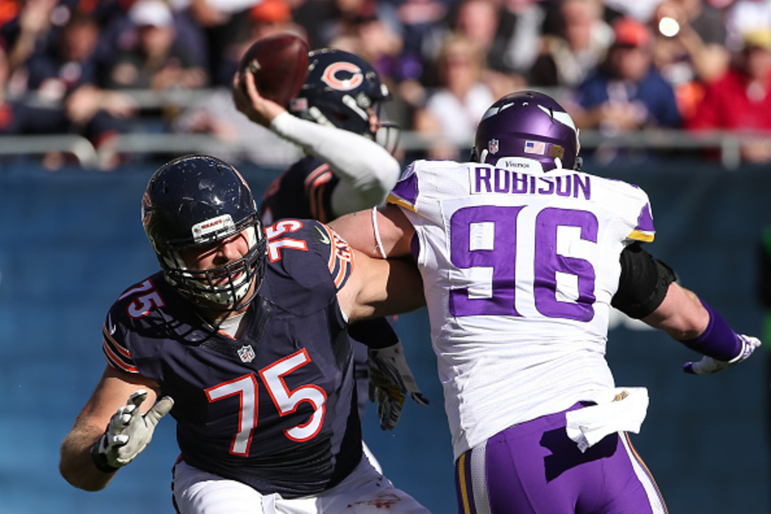 CHICAGO, IL - NOVEMBER 01:   Kyle Long #75 of the Chicago Bears blocks  Brian Robison #96 of the Minnesota Vikings in the second quarter at Soldier Field on November 1, 2015 in Chicago, Illinois.  (Photo by Jonathan Daniel/Getty Images)