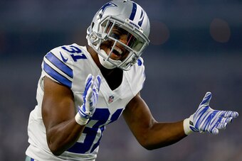 ARLINGTON, TX - SEPTEMBER 13:  Cornerback Byron Jones #31of the Dallas Cowboys reacts in the first half in a game against the New York Giants at AT&T Stadium on September 13, 2015 in Arlington, Texas. (Photo by Tom Pennington/Getty Images)