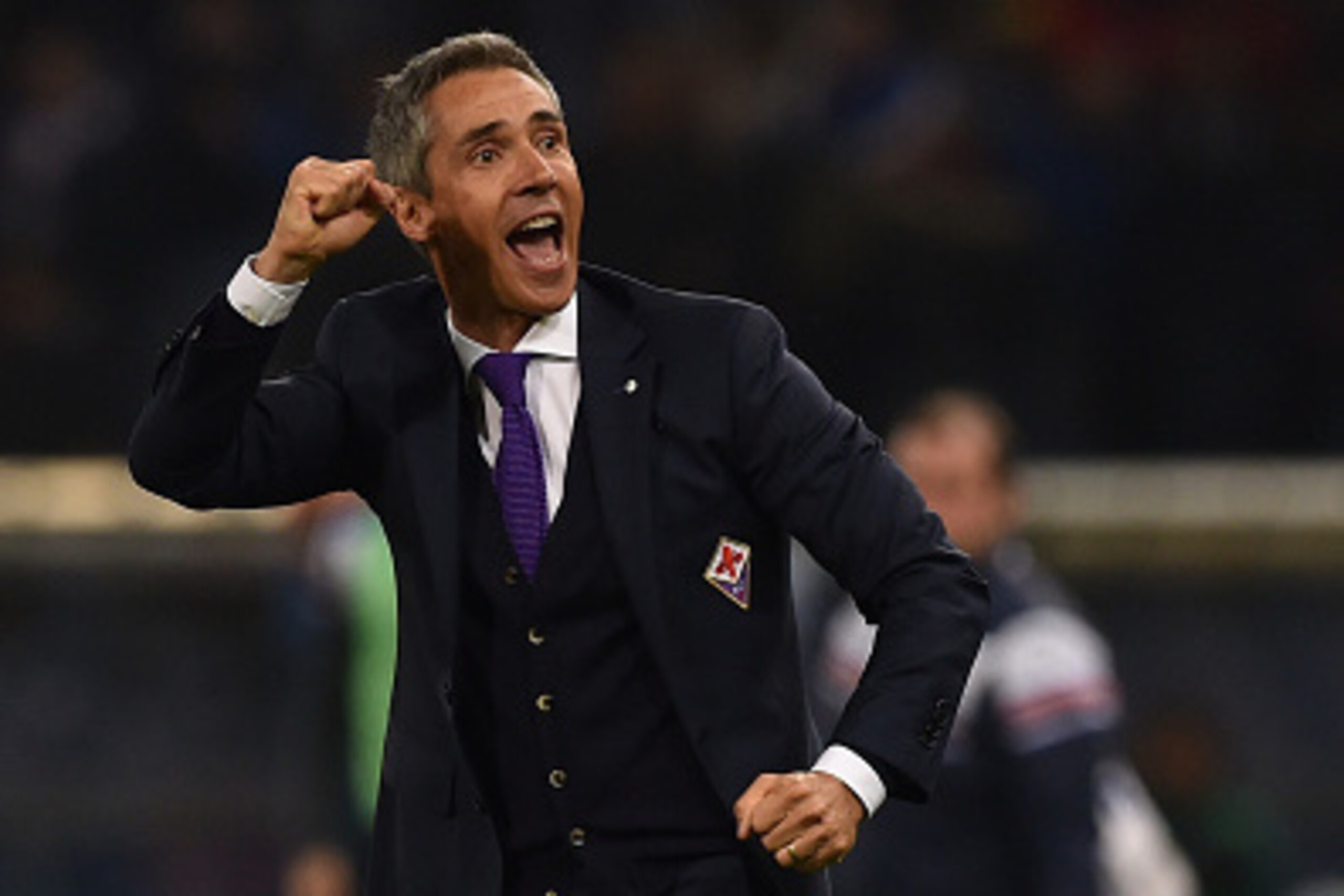 GENOA, ITALY - NOVEMBER 08:  ACF Fiorentina head coach Paulo Sousa celebrates victory at the end of the Serie A match between UC Sampdoria and ACF Fiorentina at Stadio Luigi Ferraris on November 8, 2015 in Genoa, Italy.  (Photo by Valerio Pennicino/Getty 