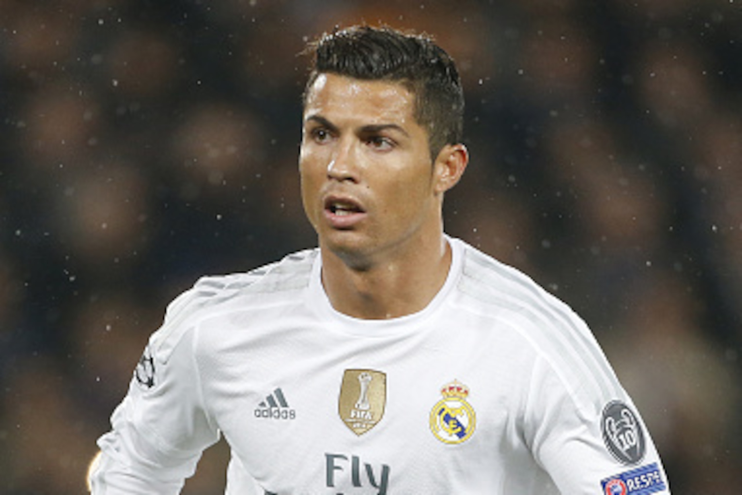 PARIS, FRANCE - OCTOBER 21: Cristiano Ronaldo of Real Madrid looks on during the UEFA Champions League match between Paris Saint-Germain (PSG) and Real Madrid at Parc des Princes stadium on October 21, 2015 in Paris, France. (Photo by Jean Catuffe/Getty I