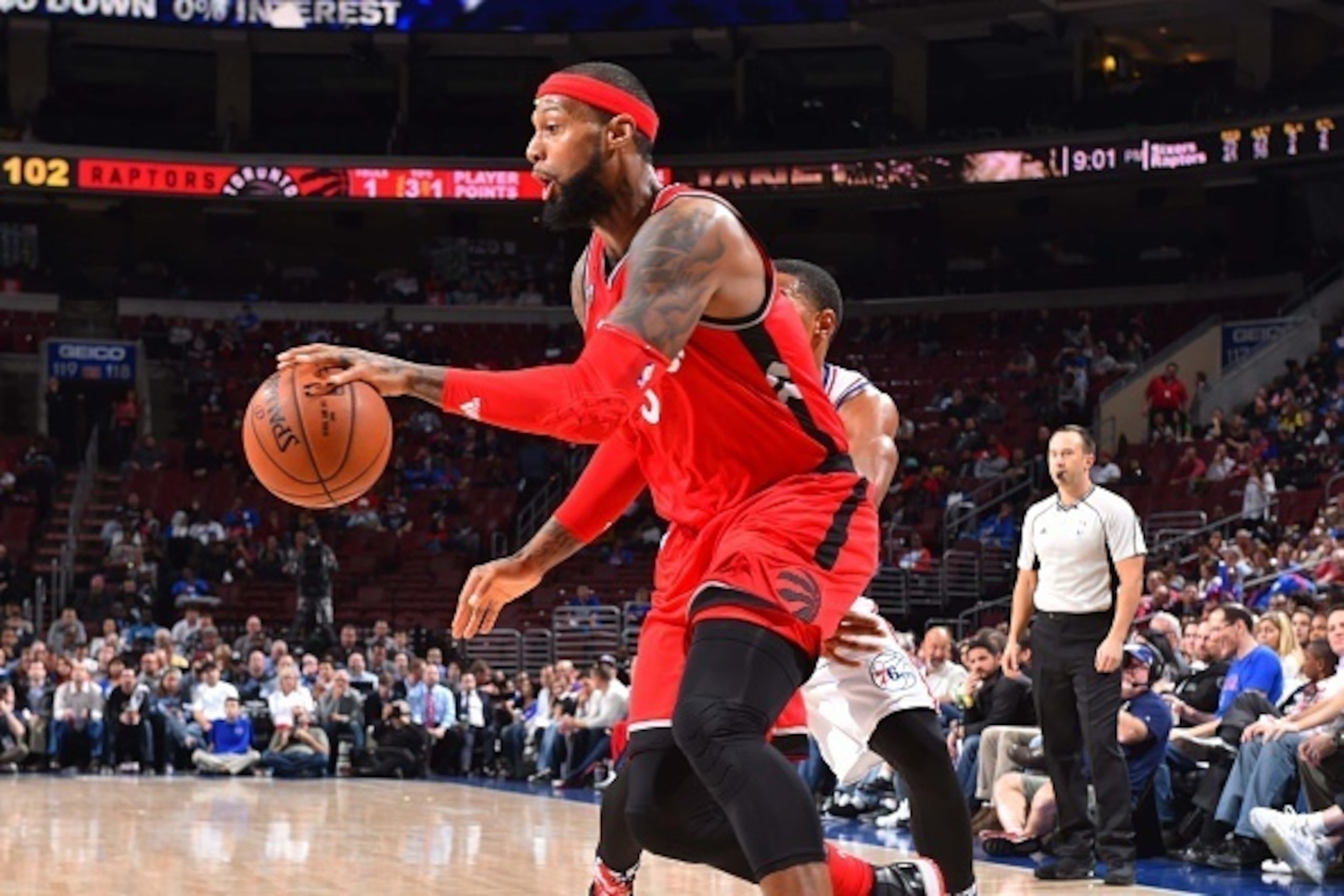 PHILADELPHIA,PA - NOVEMBER 11: James Johnson #3 of the Toronto Raptors dribbles the ball against the Philadelphia 76ers at Wells Fargo Center on November 11, 2015 in Philadelphia, Pennsylvania NOTE TO USER: User expressly acknowledges and agrees that, by PHILADELPHIA,PA - NOVEMBER 11: James Johnson #3 of the Toronto Raptors dribbles the ball against the Philadelphia 76ers at Wells Fargo Center on November 11, 2015 in Philadelphia, Pennsylvania NOTE TO USER: User expressly acknowledges and agrees that, by