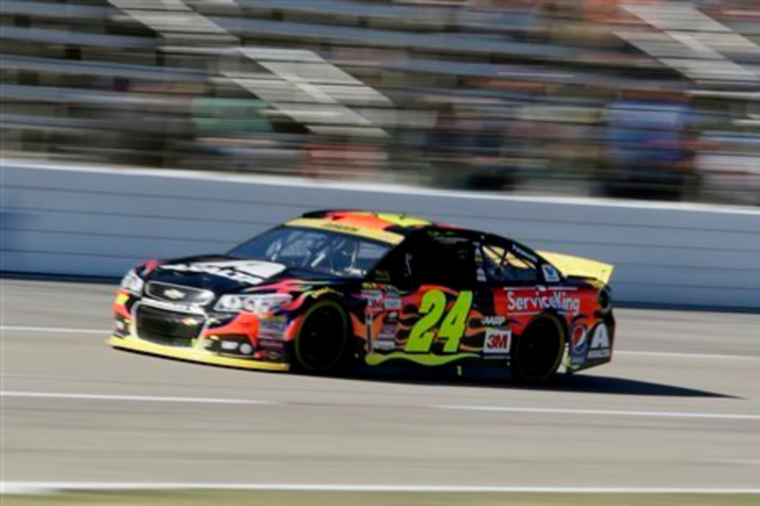 Jeff Gordon won't ease off the gas this weekend.