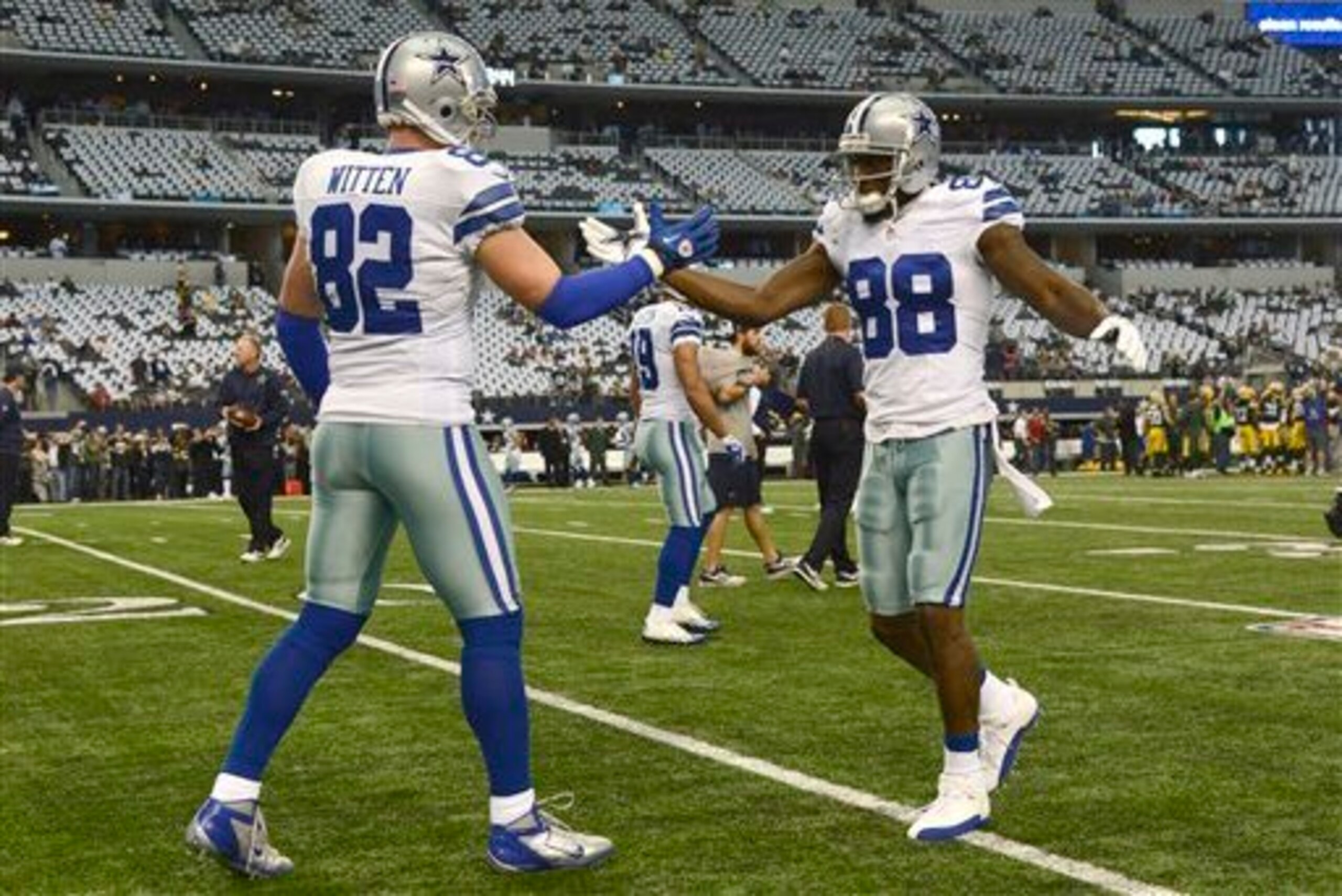 The Bucs defense will have their hands full with Dez Bryant and Jason Witten this week.