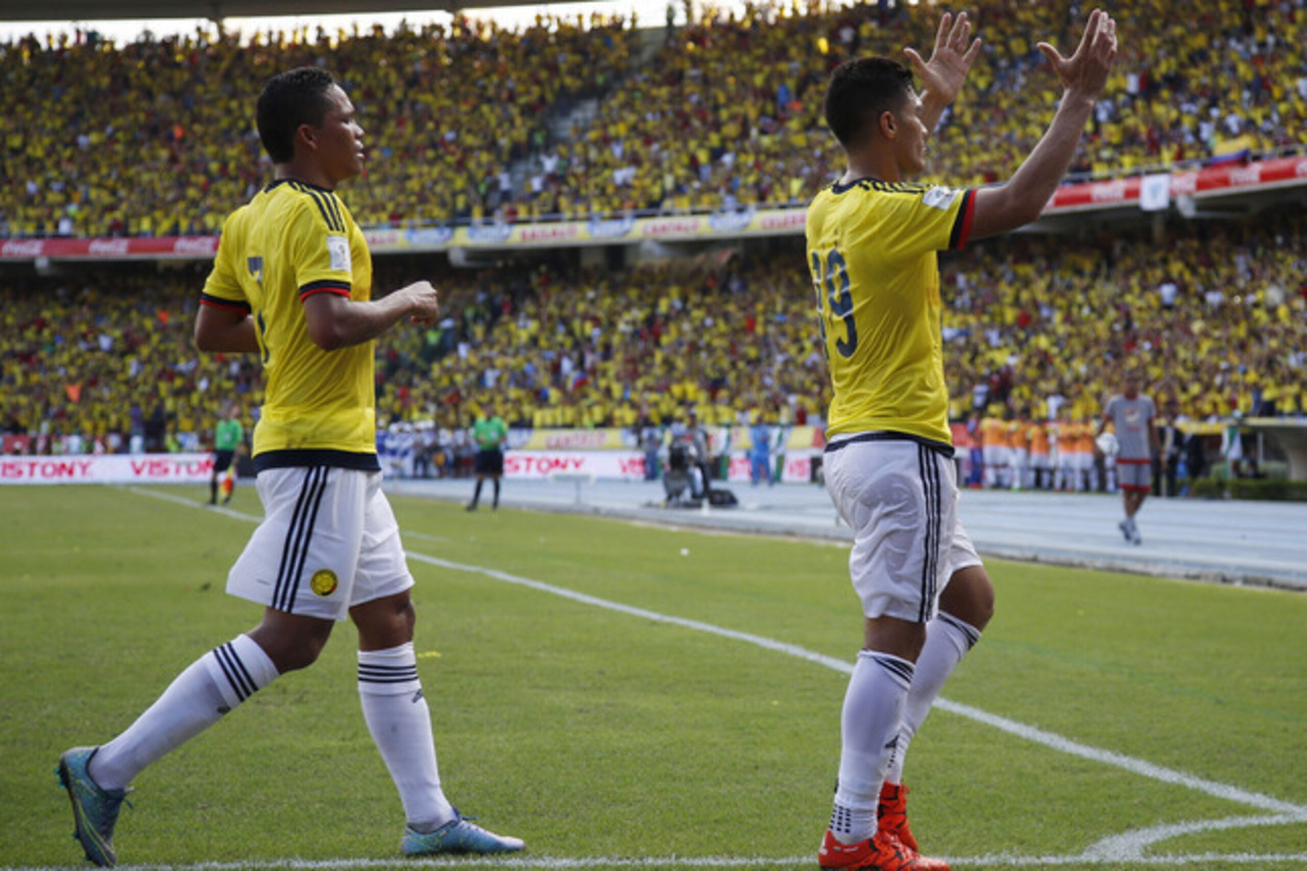 Colombia's Carlos Bacca (left) and Teofilo Gutierrez.