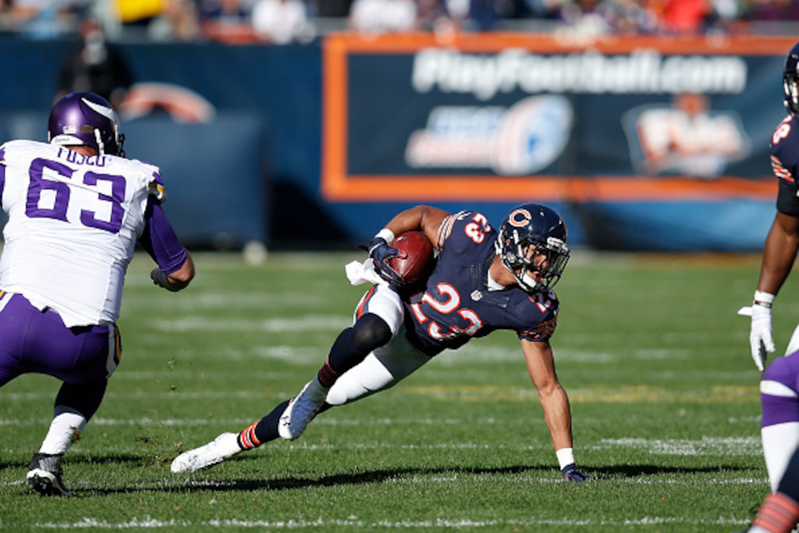 CHICAGO, IL - NOVEMBER 1: Kyle Fuller #23 of the Chicago Bears runs with the ball after an interception during a game against the Minnesota Vikings at Soldier Field on November 1, 2015 in Chicago, Illinois. The Vikings defeated the Bears 23-20. (Photo by CHICAGO, IL - NOVEMBER 1: Kyle Fuller #23 of the Chicago Bears runs with the ball after an interception during a game against the Minnesota Vikings at Soldier Field on November 1, 2015 in Chicago, Illinois. The Vikings defeated the Bears 23-20. (Photo by