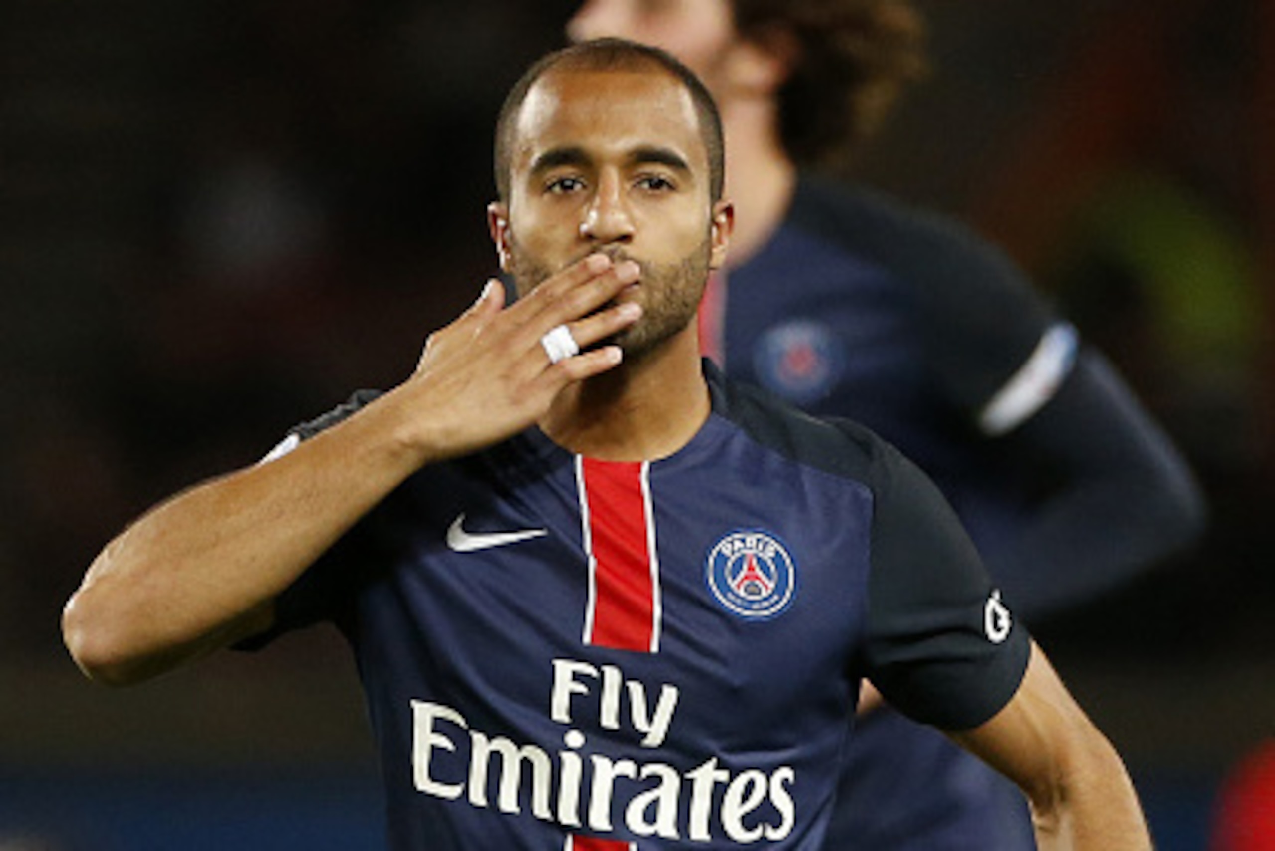 PARIS, FRANCE - NOVEMBER 7: Lucas Moura of PSG celebrates his goal during the French Ligue 1 match between Paris Saint-Germain (PSG) and Toulouse FC (TFC) at Parc des Princes stadium on November 7, 2015 in Paris, France. (Photo by Jean Catuffe/Getty Image
