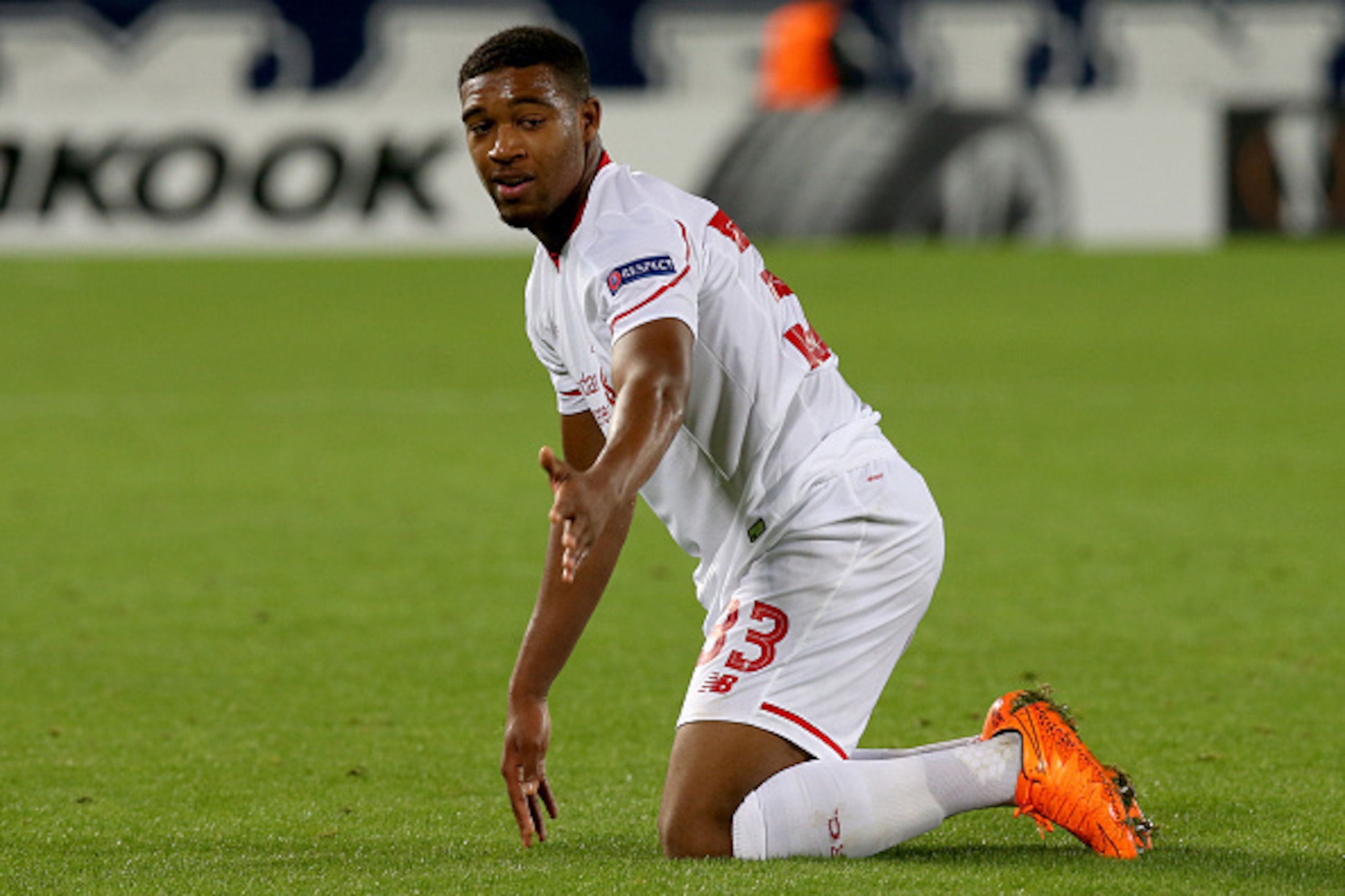 BORDEAUX, FRANCE - SEPTEMBER 17: Jordon Ibe for Liverpool FC during the Europa League game between FC Girondins de Bordeaux and Liverpool FC at Matmut Atlantique Stadium on September 17, 2015 in Bordeaux, France.  (Photo by Romain Perrocheau/Getty Images)