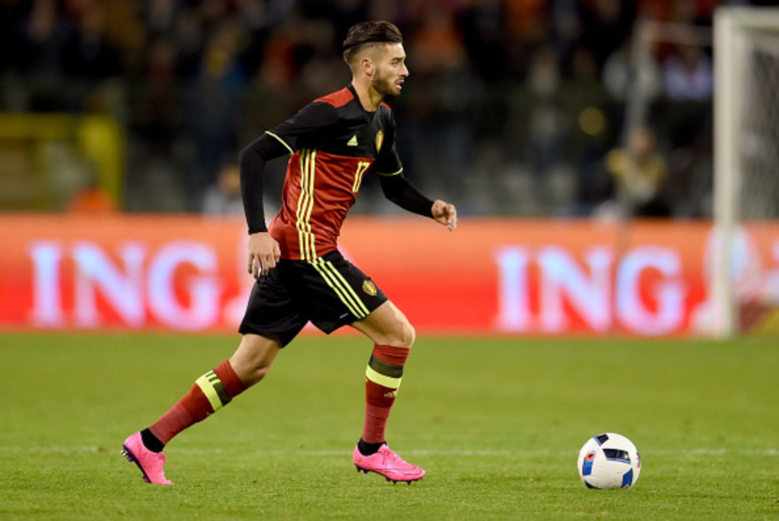 BRUSSELS, BELGIUM - NOVEMBER 13:  Yannick Carrasco of Belgium in action during the international friendly match between Belgium and Italy at King Baudouin Stadium on November 13, 2015 in Brussels, Belgium.  (Photo by Claudio Villa/Getty Images)