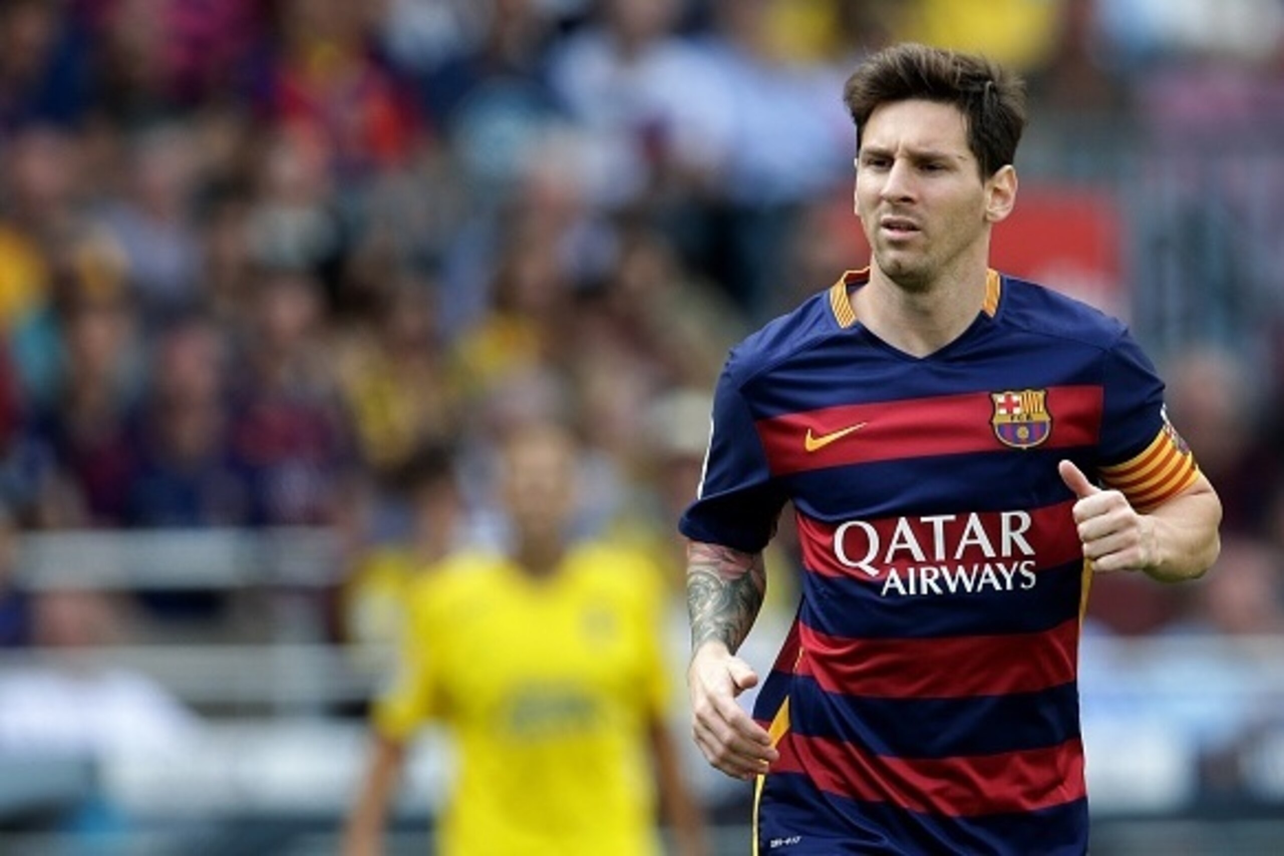Lionel Messi of FC Barcelona during the Primera Division match between FC Barcelona and Las Palmas on September 26, 2015 at Camp Nou stadium in Barcelona, Spain.(Photo by VI Images via Getty Images) Lionel Messi of FC Barcelona during the Primera Division match between FC Barcelona and Las Palmas on September 26, 2015 at Camp Nou stadium in Barcelona, Spain.(Photo by VI Images via Getty Images)