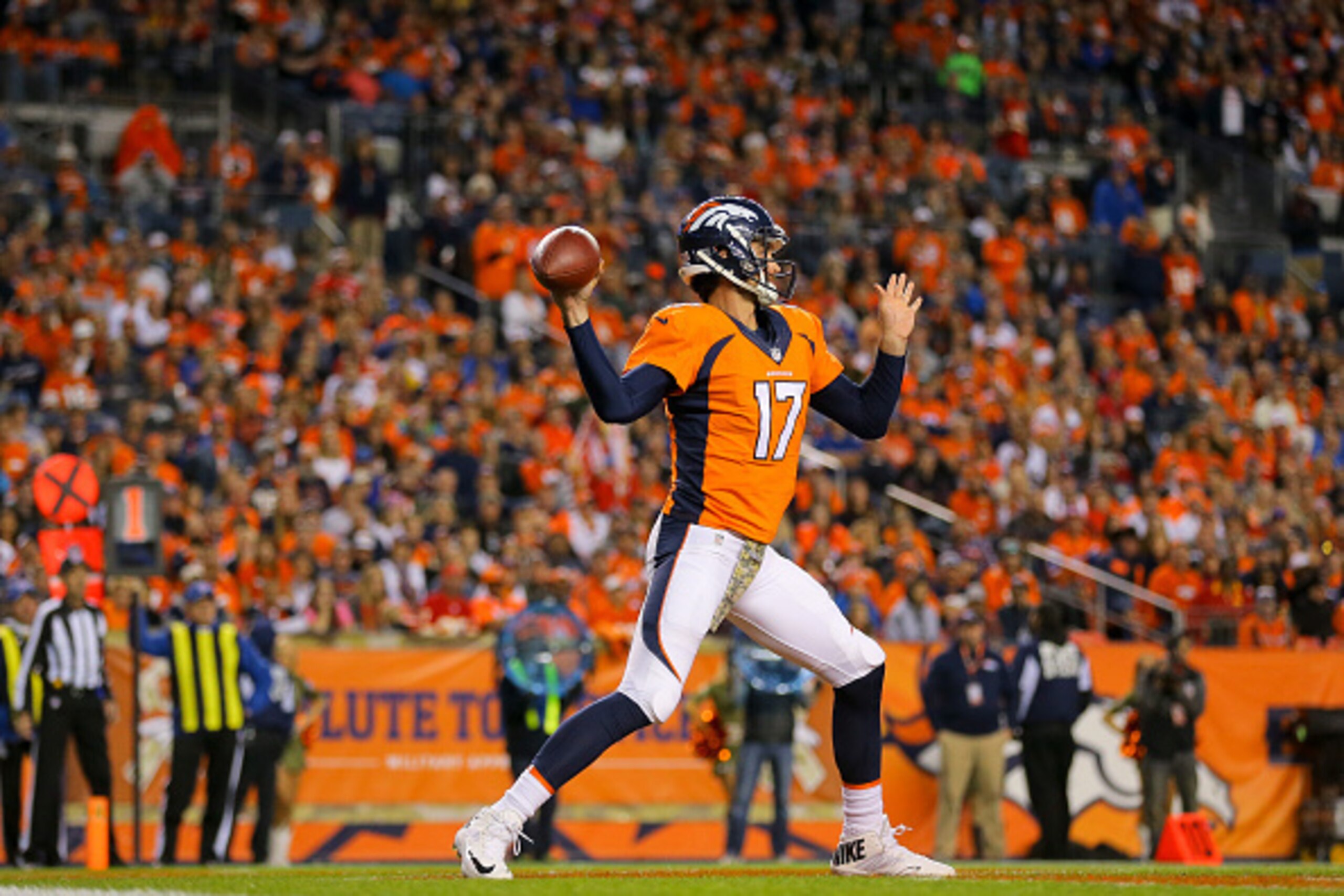DENVER, CO - NOVEMBER 15:  Quarterback Brock Osweiler #17 of the Denver Broncos throws a pass during the third quarter against the Kansas City Chiefs at Sports Authority Field Field at Mile High on November 15, 2015 in Denver, Colorado. The Chiefs defeate