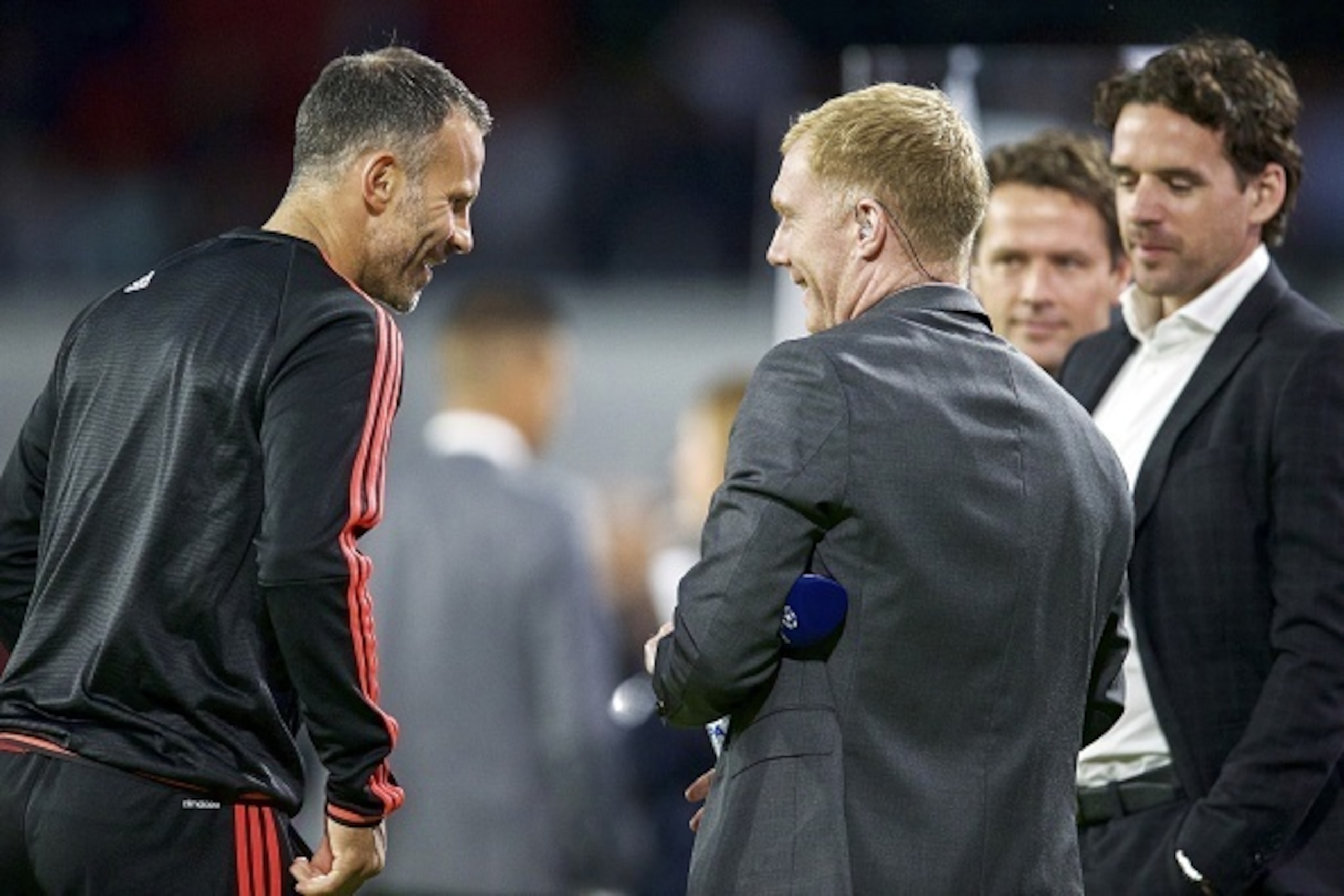 (L-R) assistant trainer Ryan Giggs of Manchester United, Paul Scholes, Michael Owen,  Owen Hargreaves, during the UEFA Champions League group B match between PSV Eindhoven and Manchester United on September 15, 2015 at the Philips stadium in Eindhoven, Th