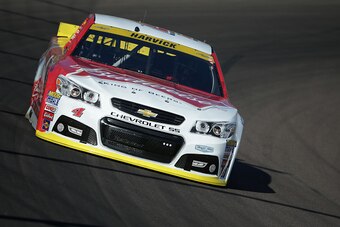 AVONDALE, AZ - NOVEMBER 14:  Kevin Harvick, driver of the #4 Budweiser/Jimmy John's Chevrolet, drives during practice for the NASCAR Sprint Cup Series Quicken Loans Race for Heroes 500 at Phoenix International Raceway on November 14, 2015 in Avondale, Ari