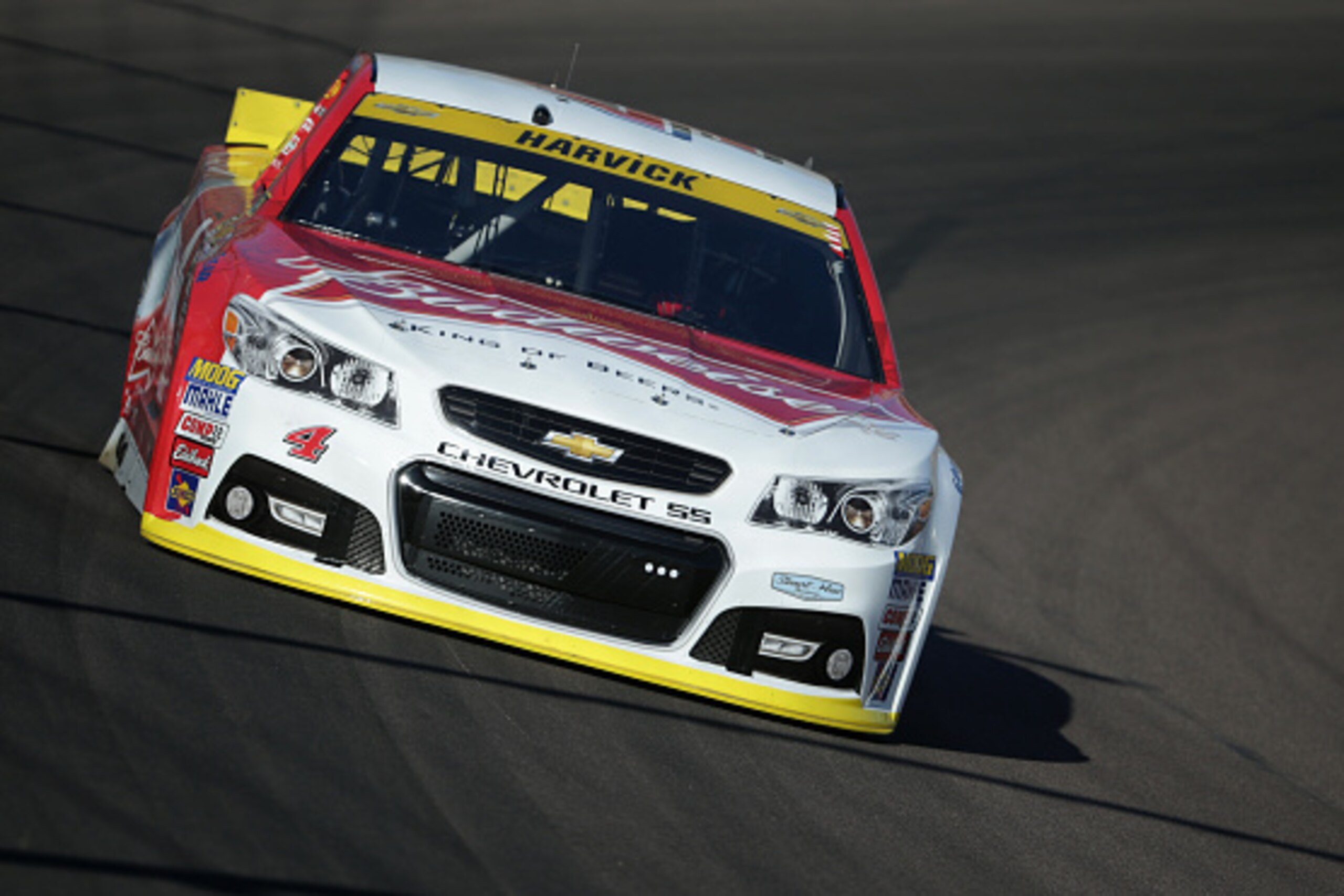 AVONDALE, AZ - NOVEMBER 14:  Kevin Harvick, driver of the #4 Budweiser/Jimmy John's Chevrolet, drives during practice for the NASCAR Sprint Cup Series Quicken Loans Race for Heroes 500 at Phoenix International Raceway on November 14, 2015 in Avondale, Ari