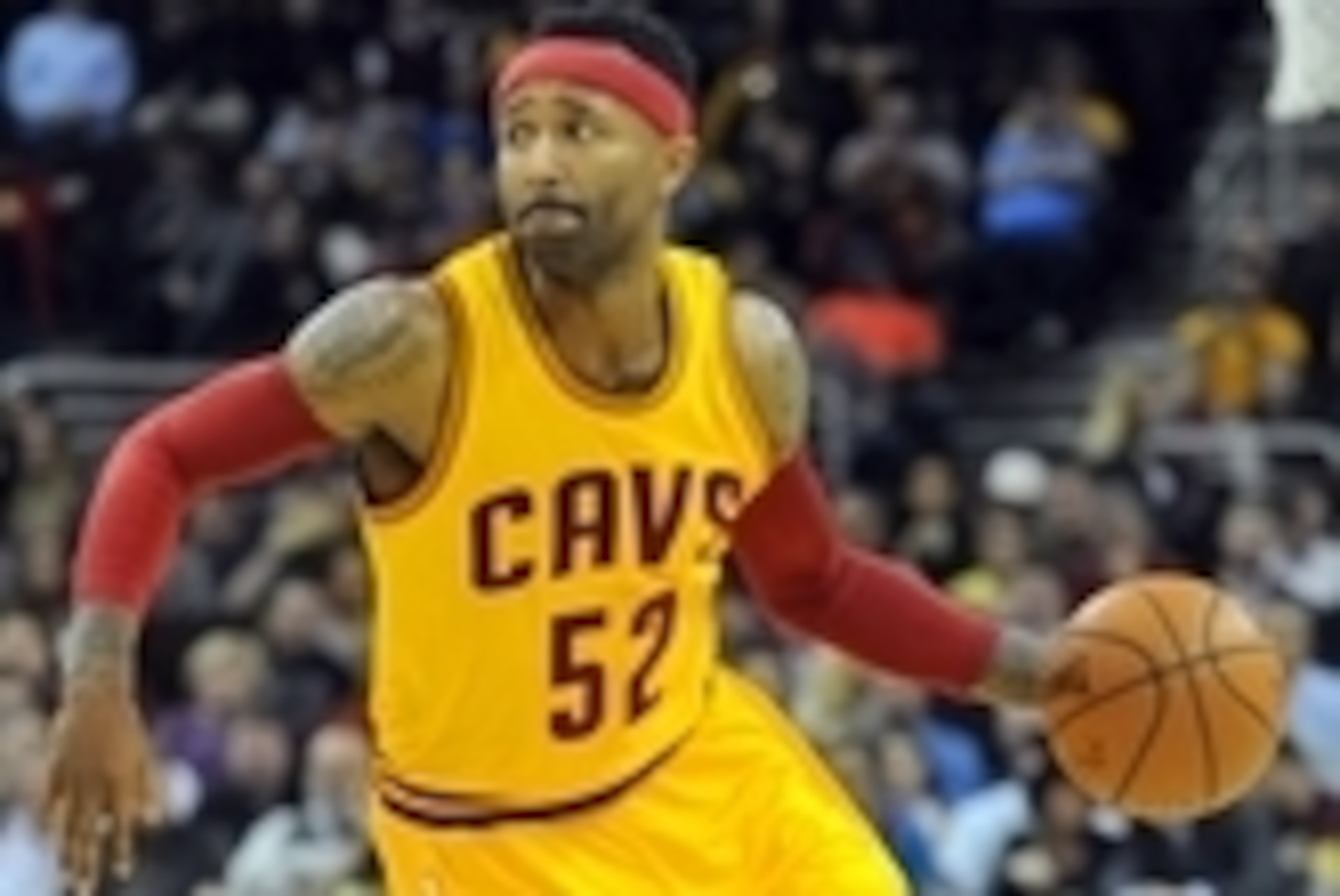 Nov 10, 2015; Cleveland, OH, USA; Cleveland Cavaliers guard Mo Williams (52) brings the ball up the court during the first quarter against the Utah Jazz at Quicken Loans Arena. Mandatory Credit: Ken Blaze-USA TODAY Sports