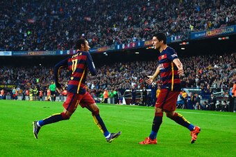BARCELONA, SPAIN - NOVEMBER 08:  Neymar of FC Barcelona celebrates with his teammate Luis Suarez of FC Barcelona after scoring his team's third goal during the La Liga match between FC Barcelona and Villarreal CF at Camp Nou on November 8, 2015 in Barcelo